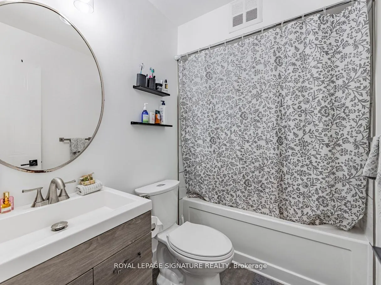 1211 Parkwest Place, #13