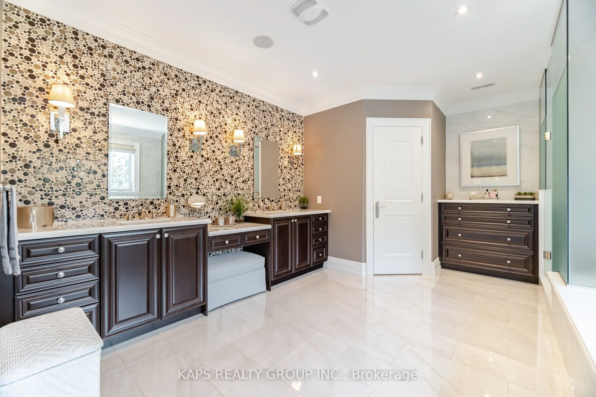 6634 Rothschild Trail