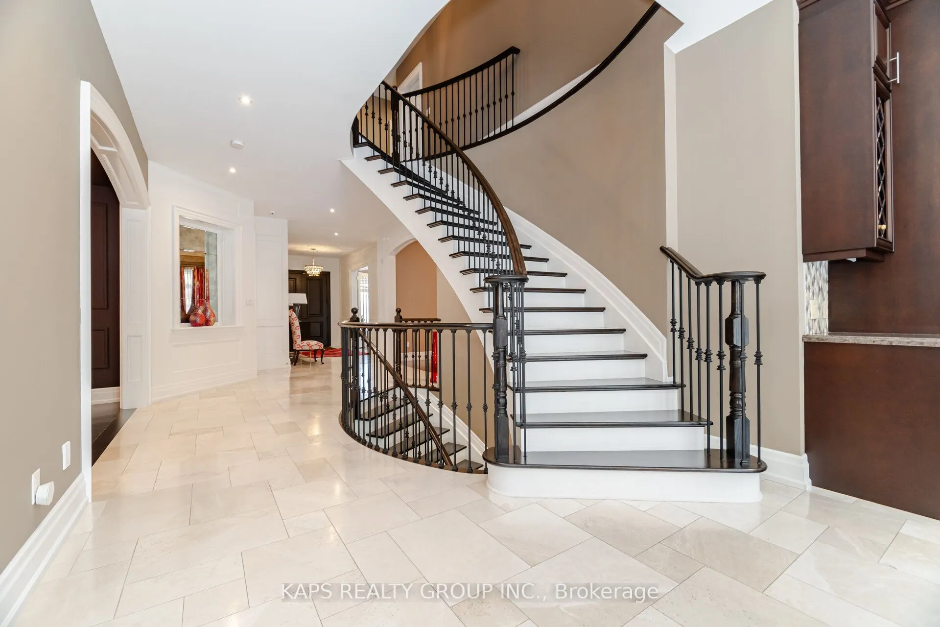 6634 Rothschild Trail