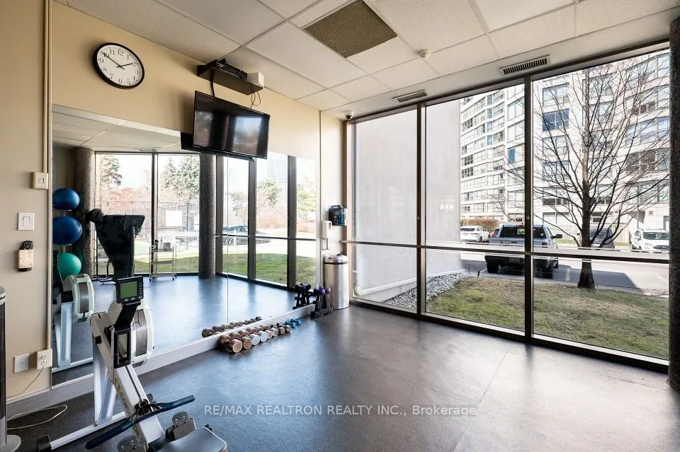 2261 Lake Shore Boulevard W, #220