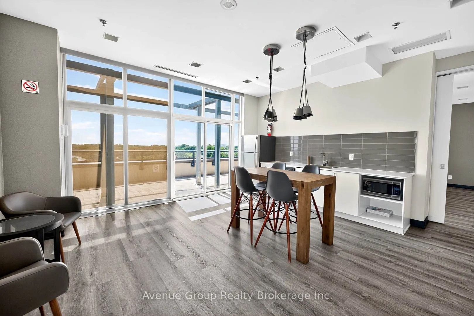 11 Superior Avenue, #610