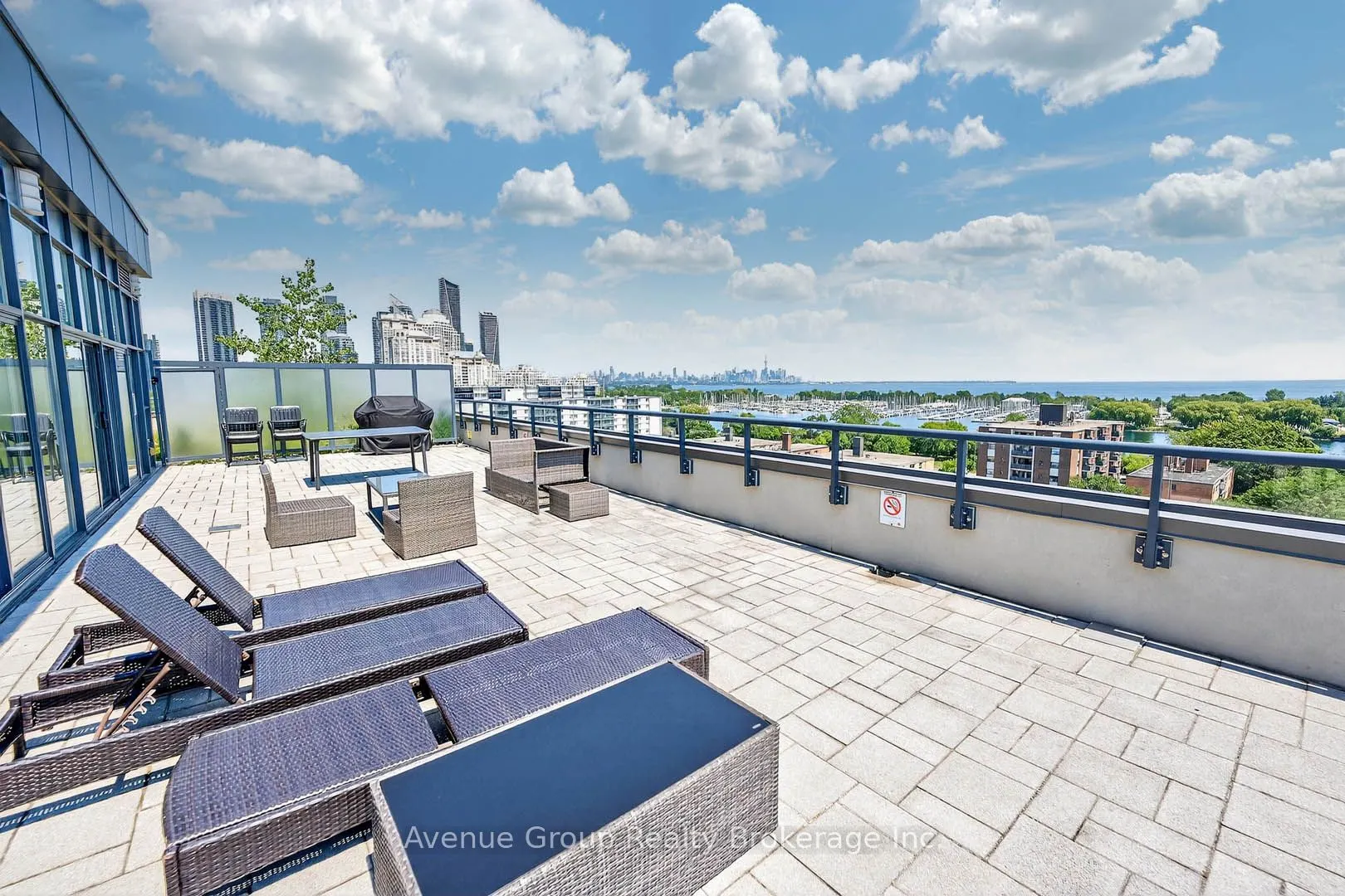 11 Superior Avenue, #610