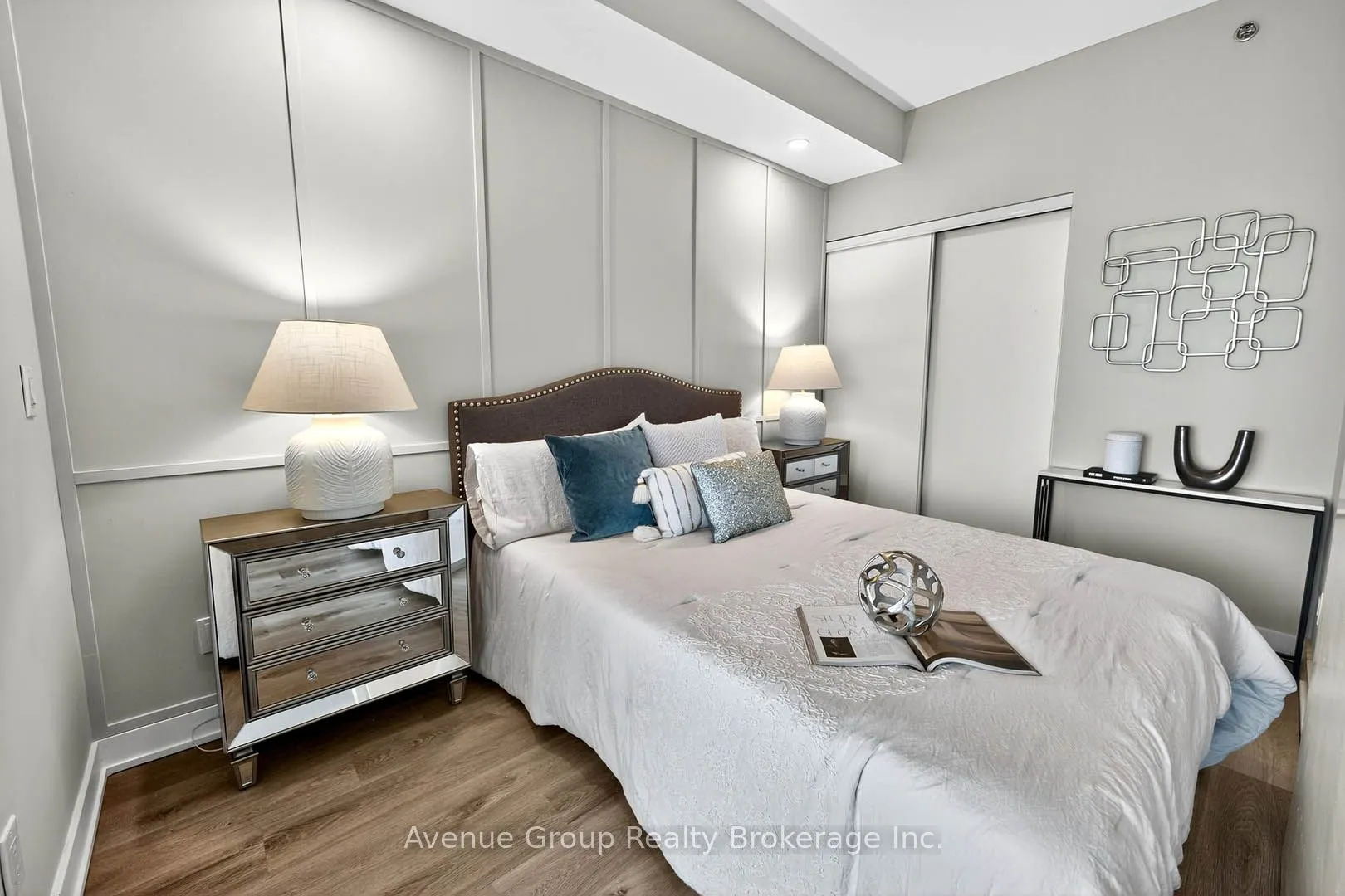 11 Superior Avenue, #610