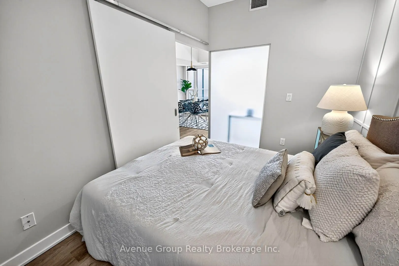 11 Superior Avenue, #610