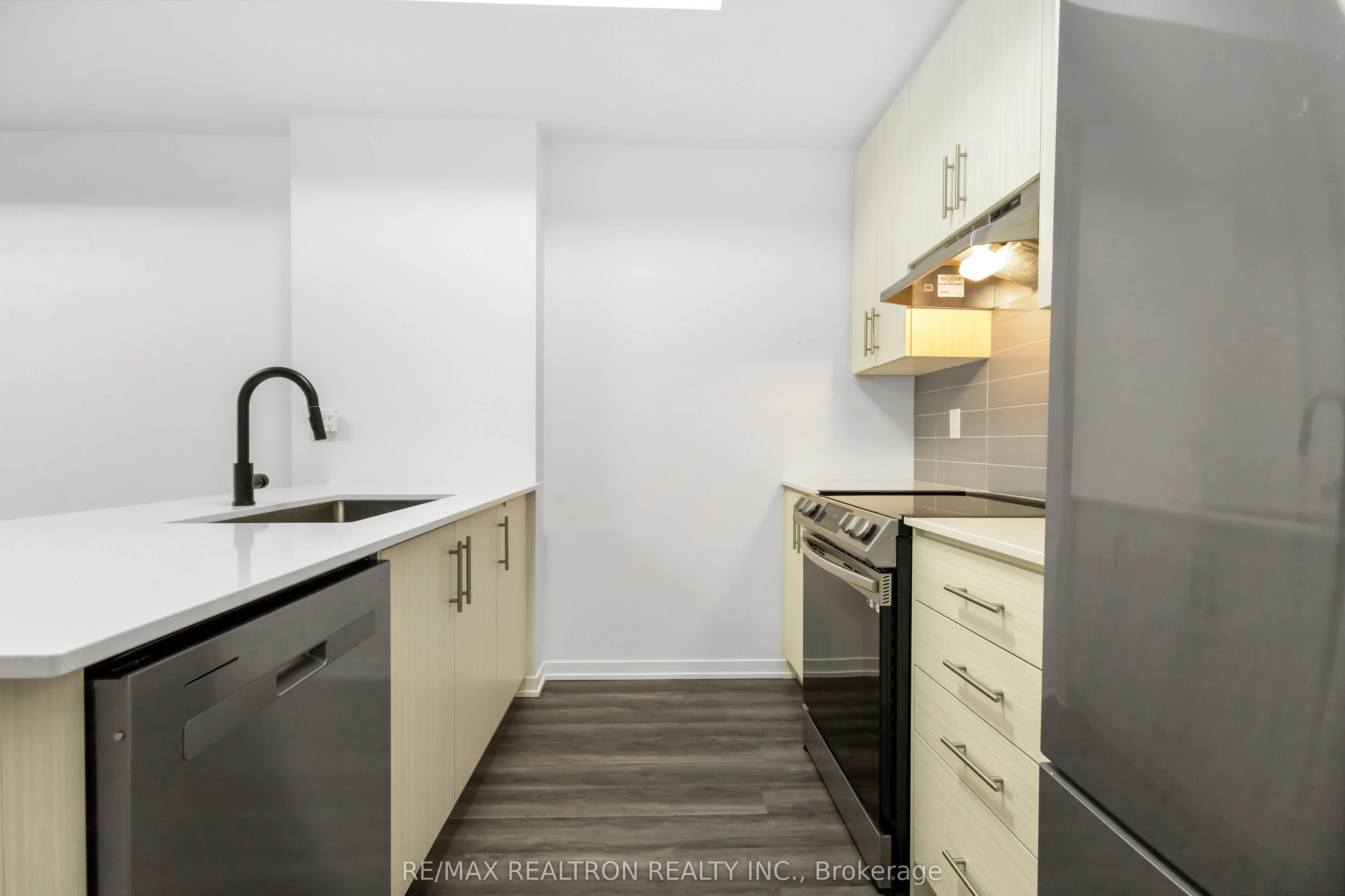 20 William Jackson Way, #89