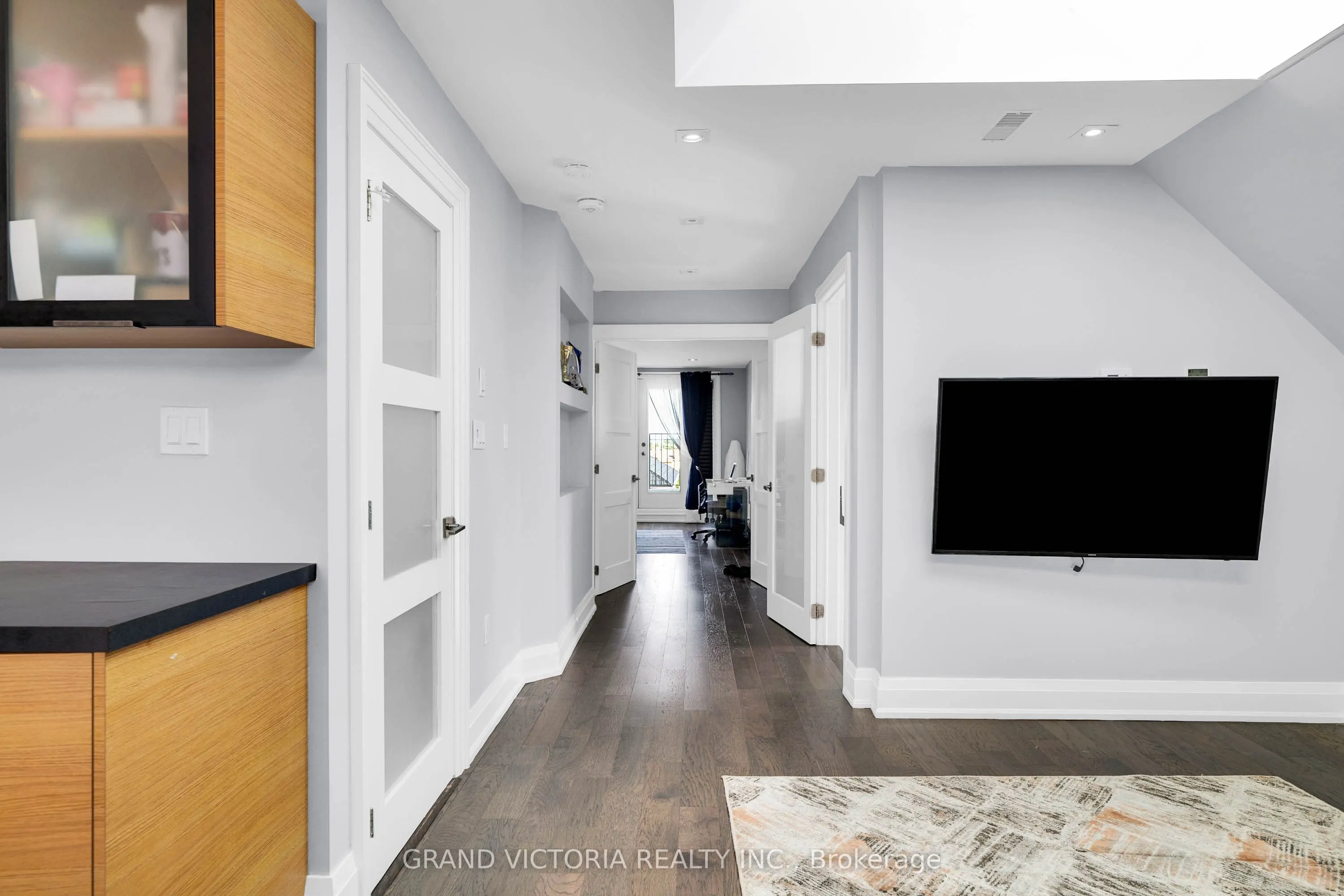 898 White Clover Way