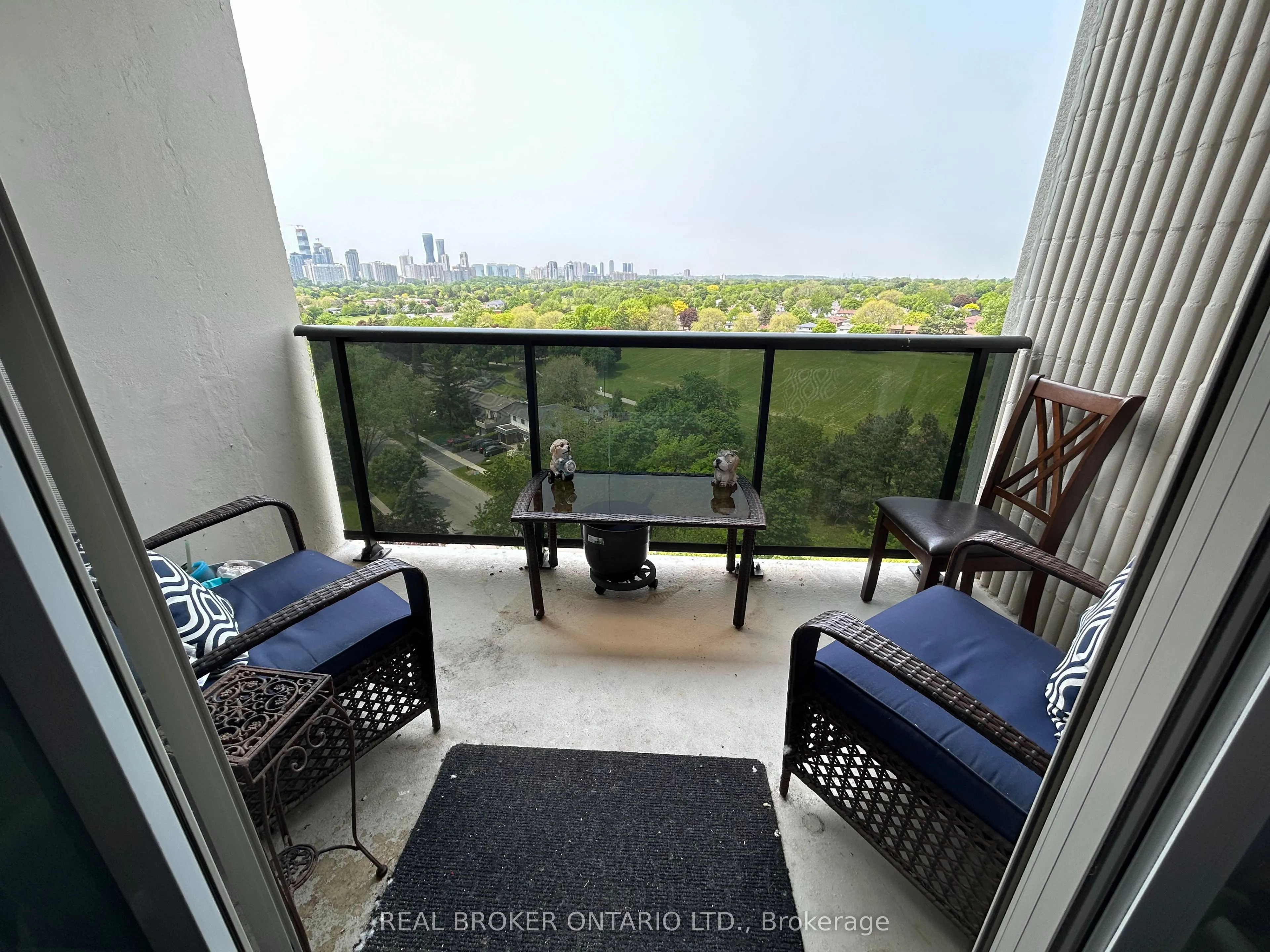 530 Lolita Gardens, #1203