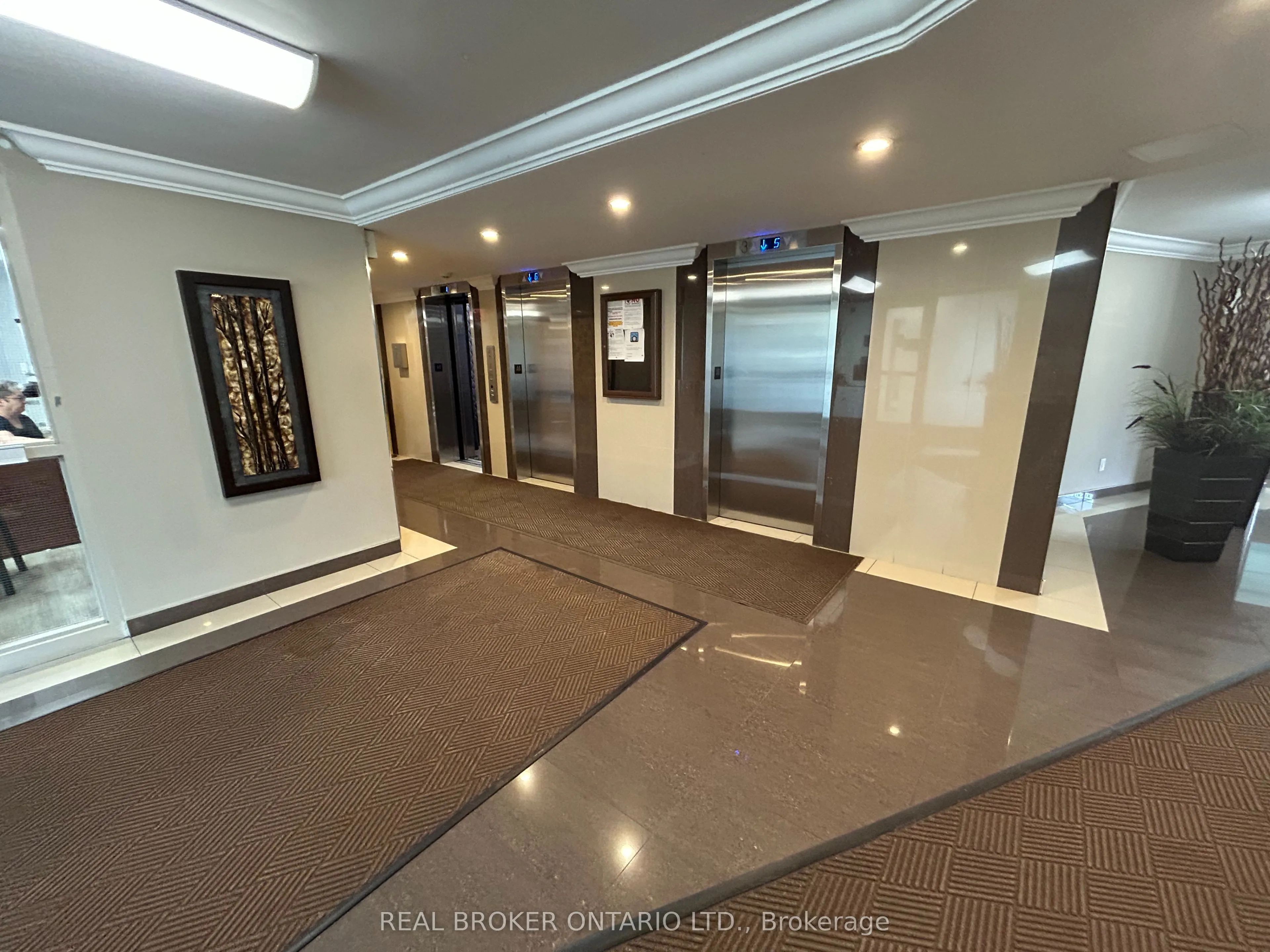 530 Lolita Gardens, #1203