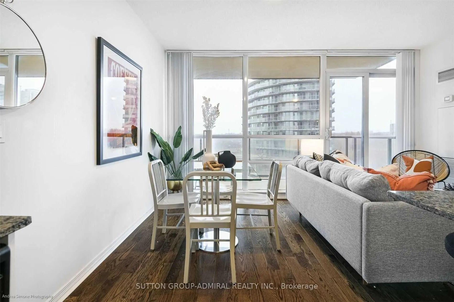 2230 Lakeshore Boulevard W, #603