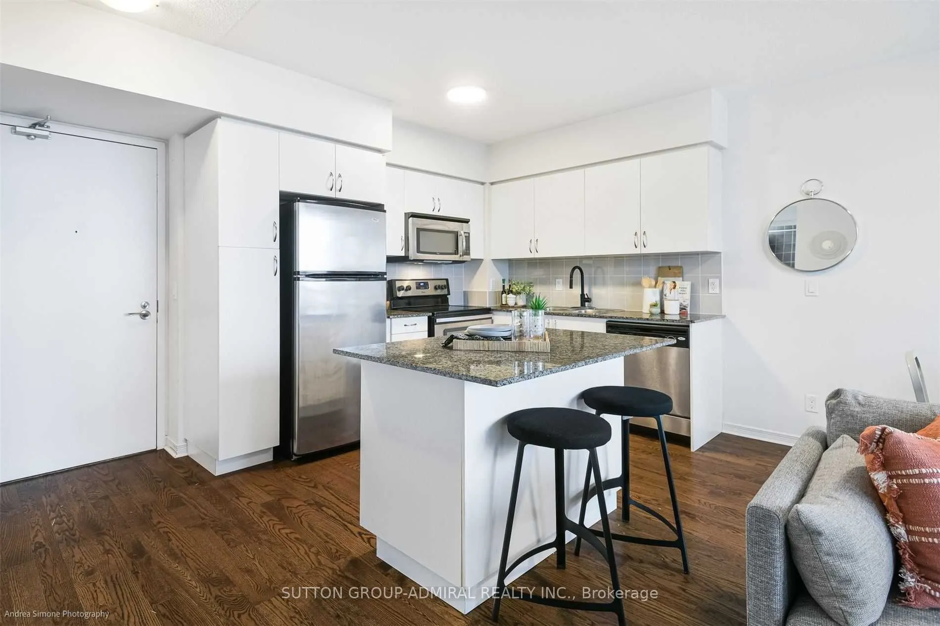 2230 Lakeshore Boulevard W, #603