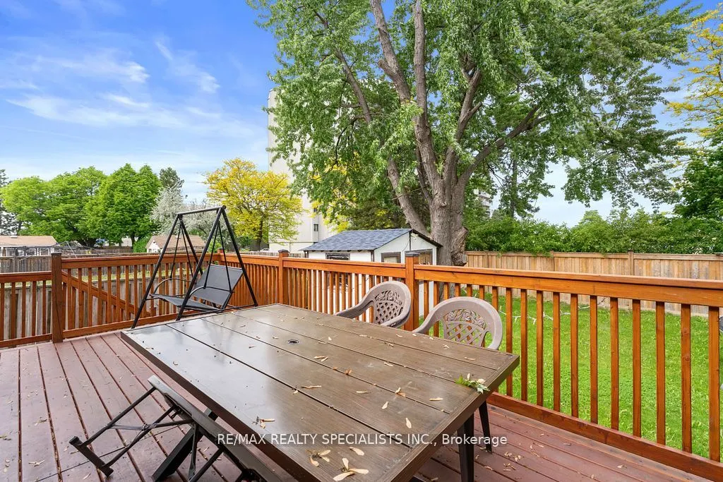 380 Bartley Bull Parkway