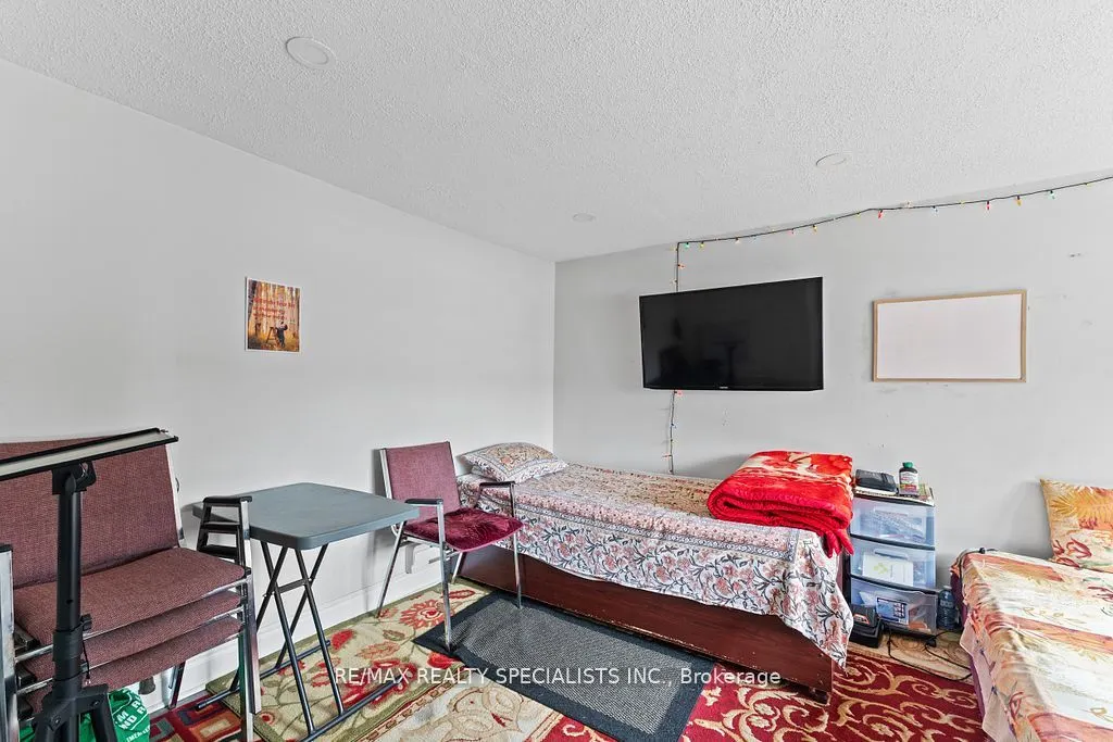 380 Bartley Bull Parkway