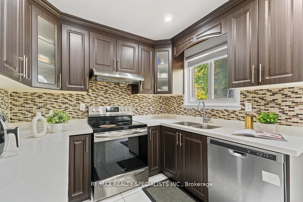 380 Bartley Bull Parkway