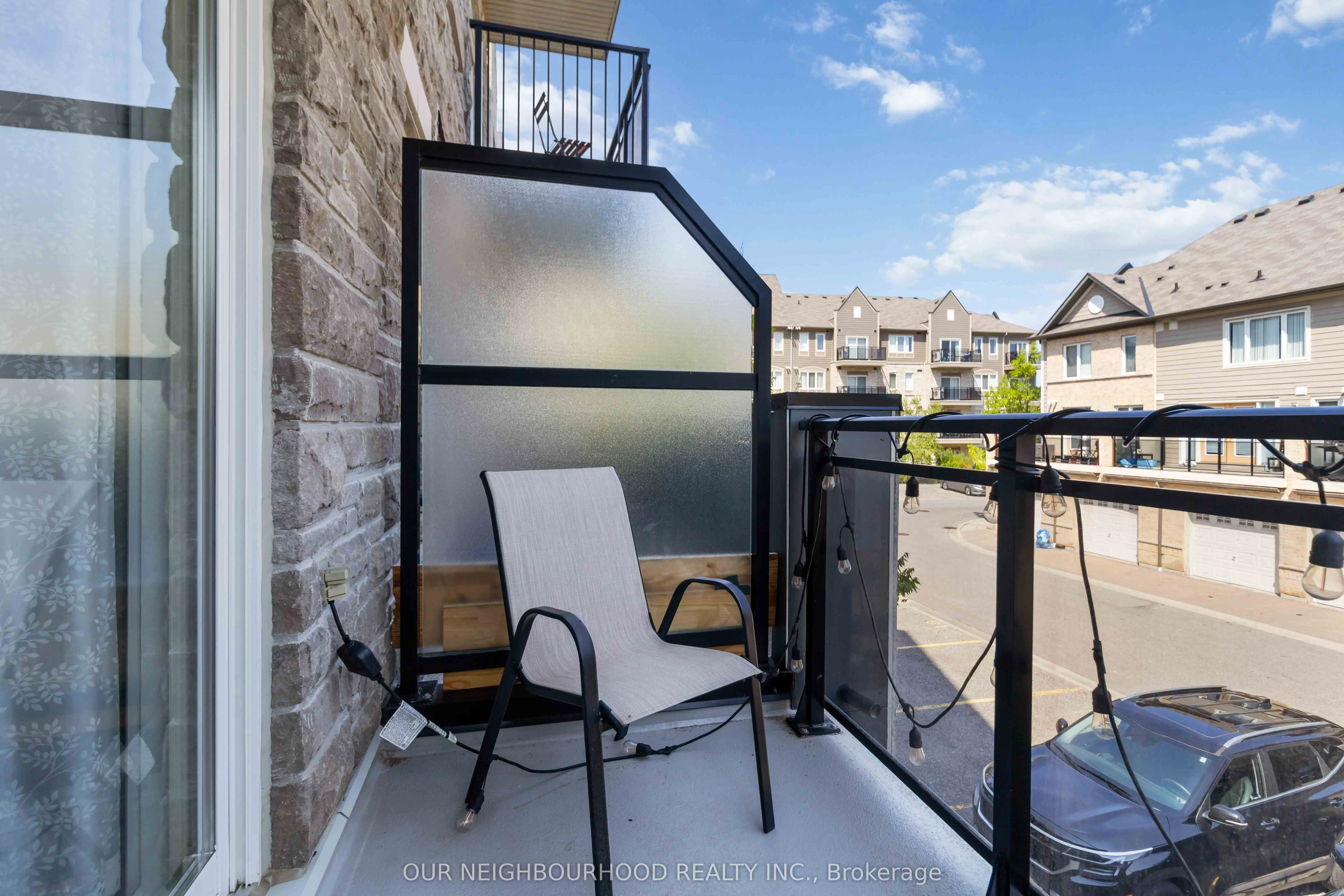 3075 Thomas Street, #201