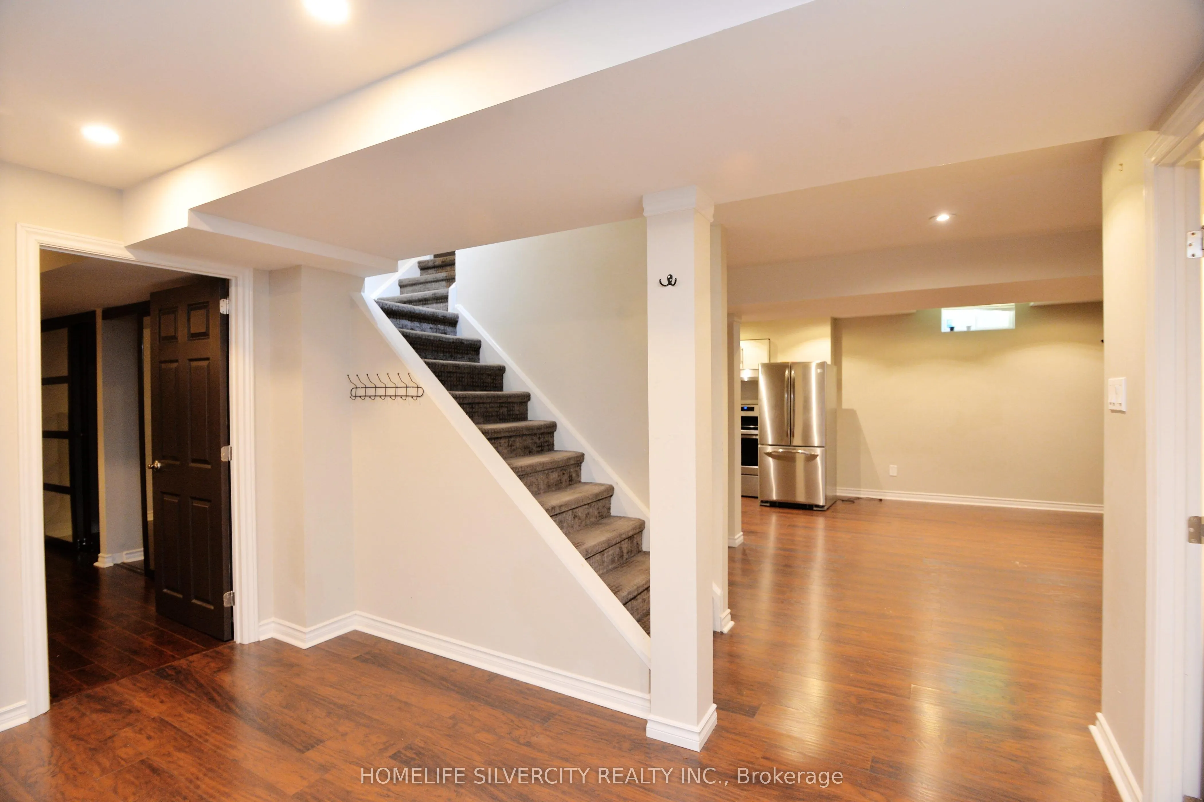 38 ESPOSITO Drive