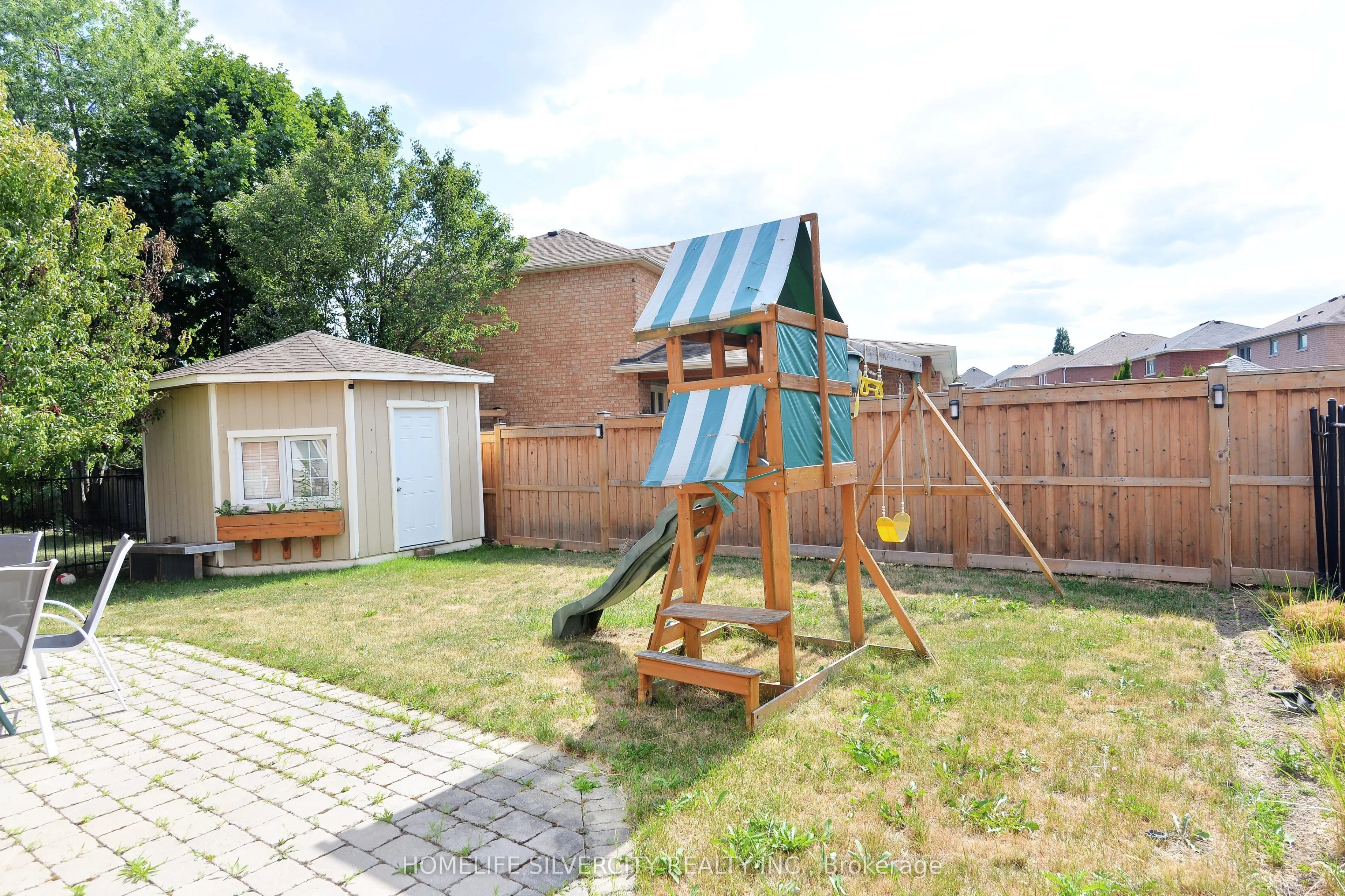 38 ESPOSITO Drive