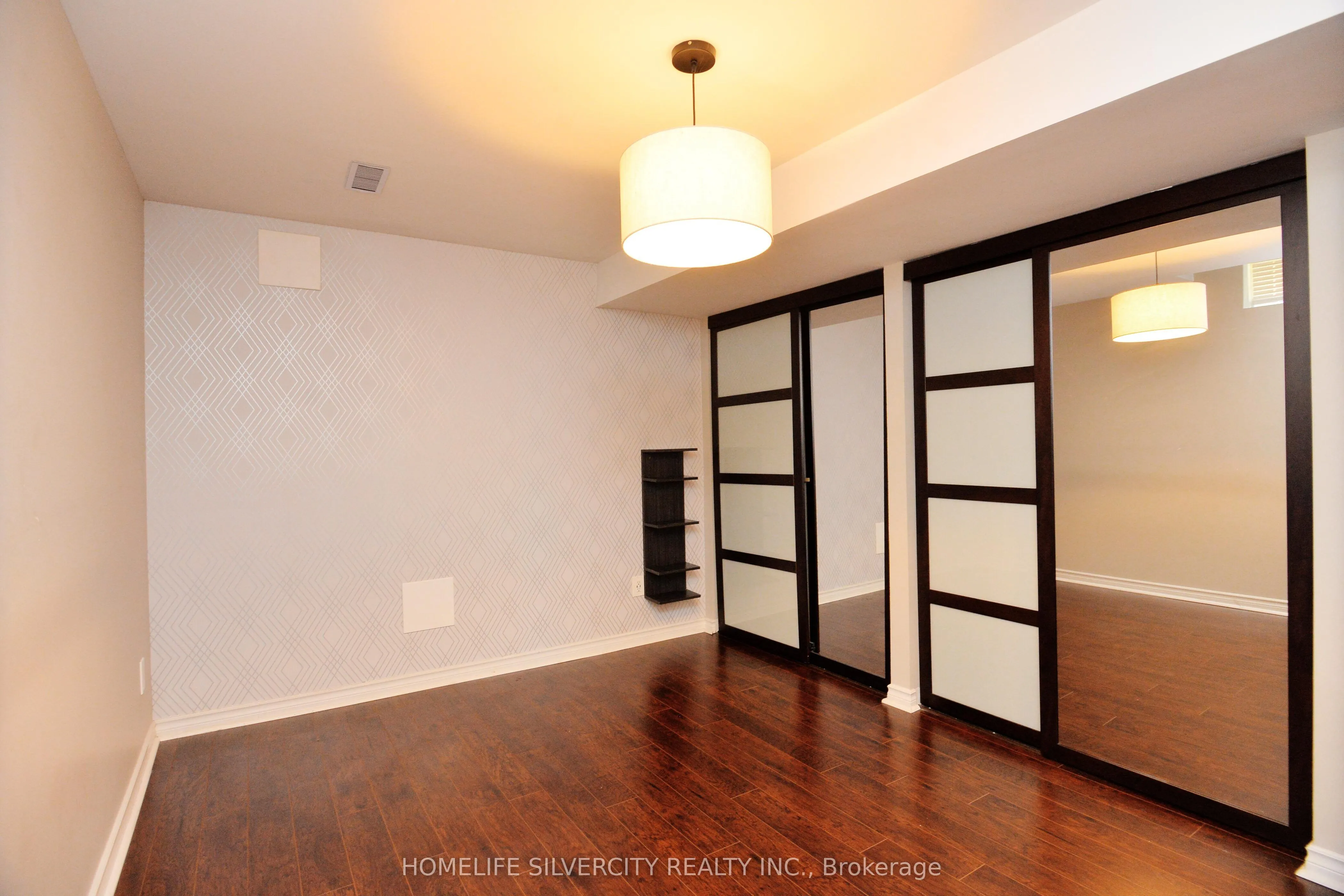 38 ESPOSITO Drive