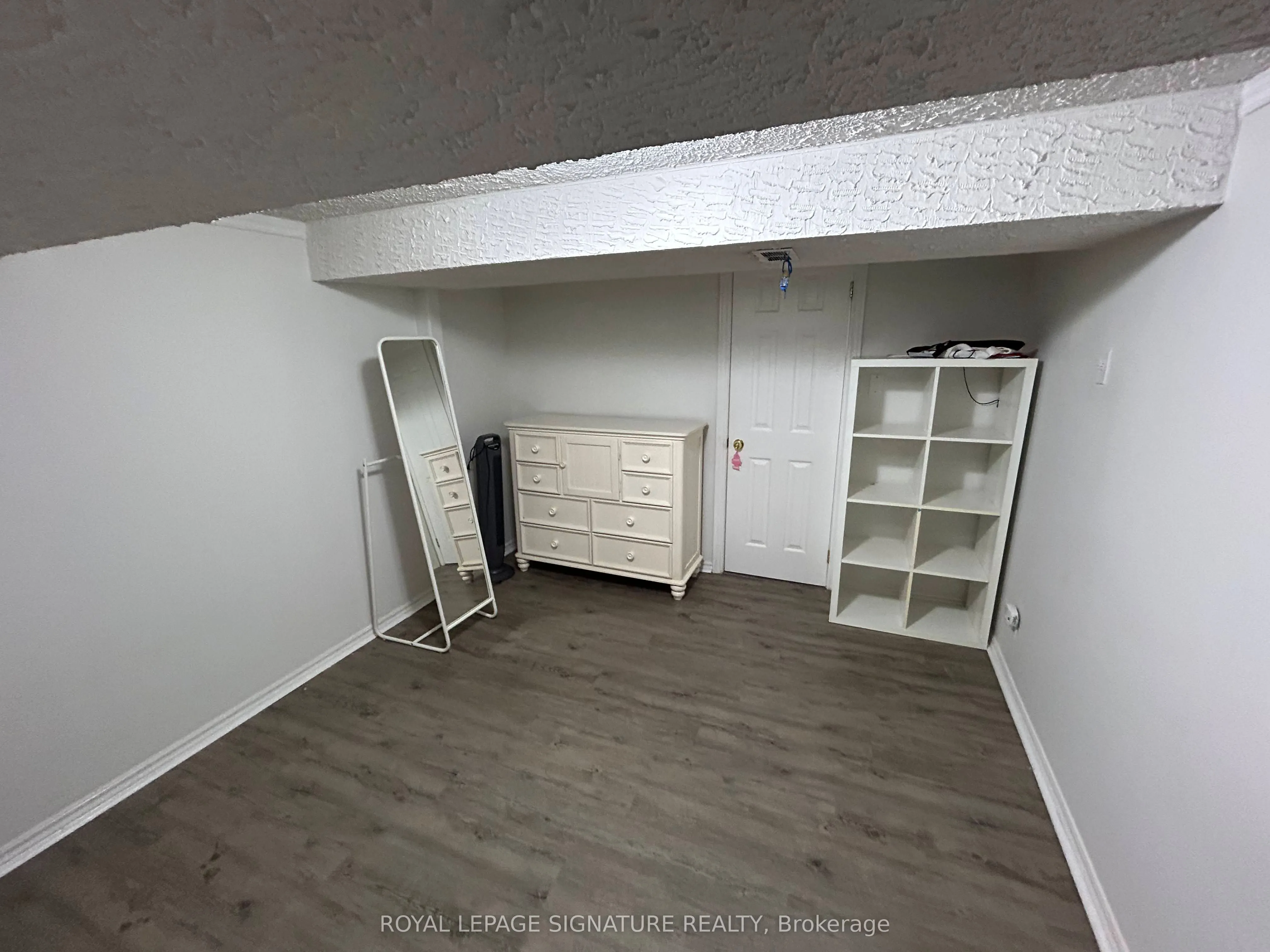 4 Valetta Court, #Bsmt