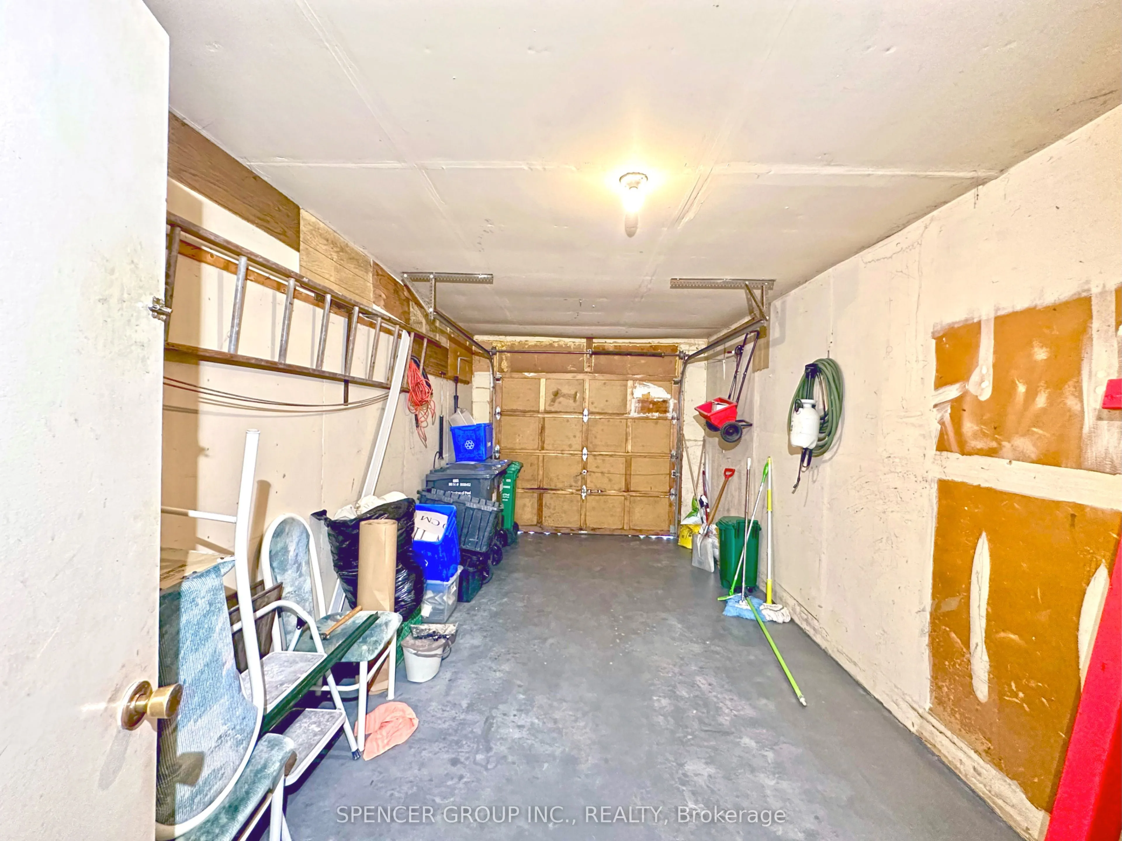 571 Minette Circle