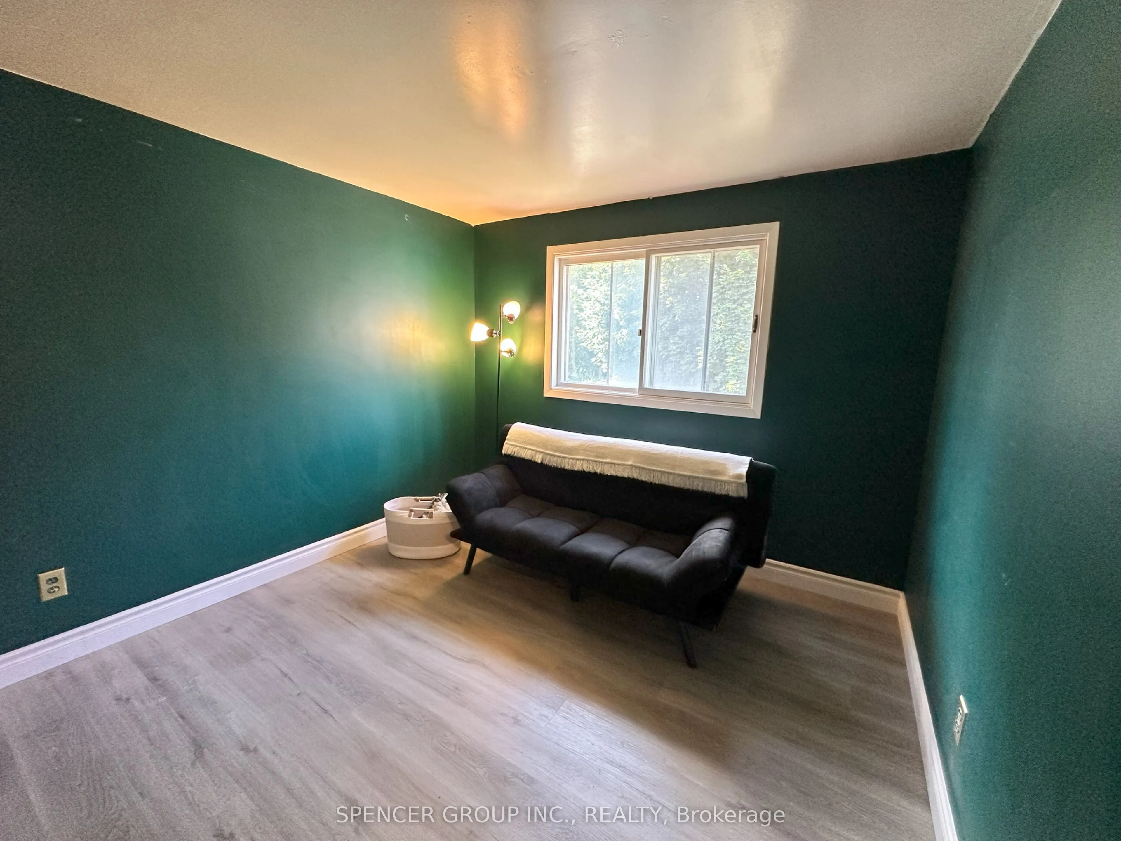 571 Minette Circle