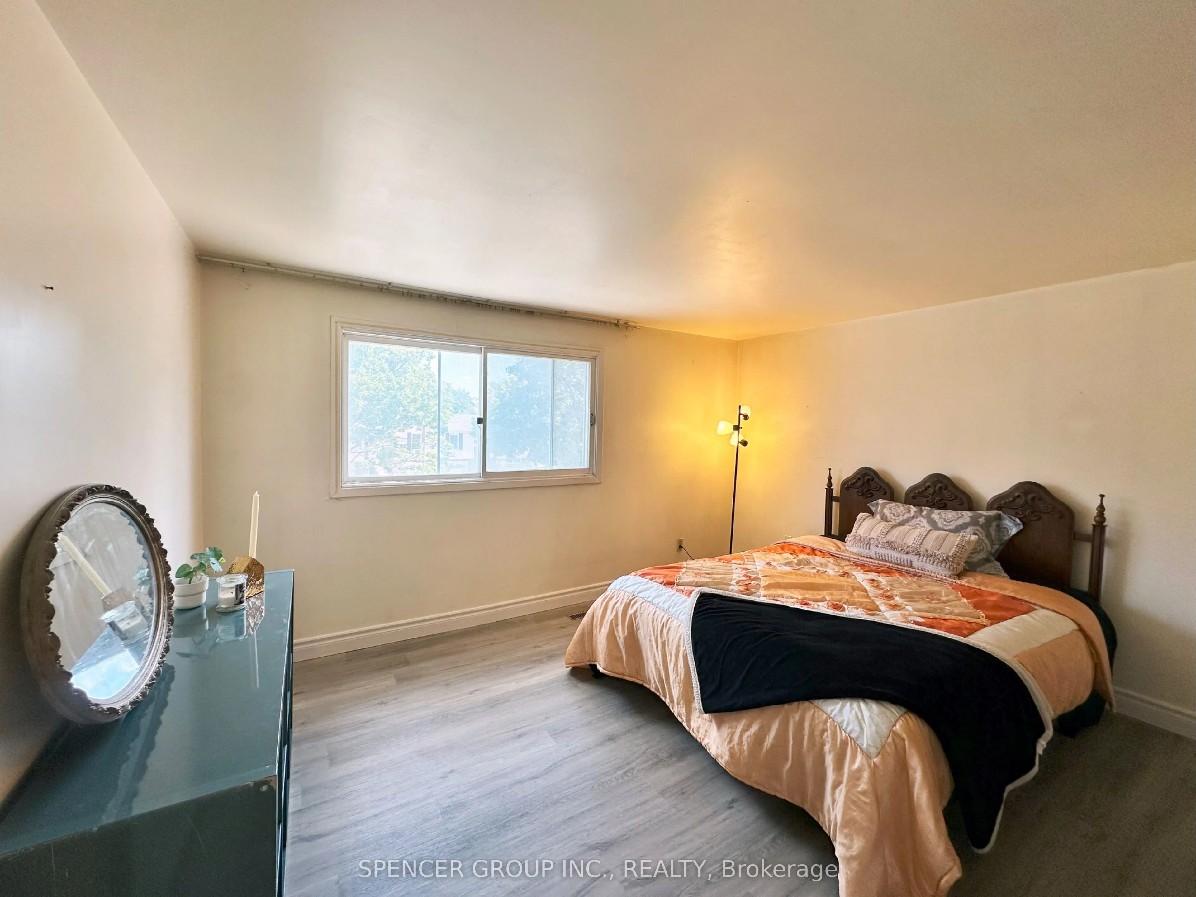 571 Minette Circle