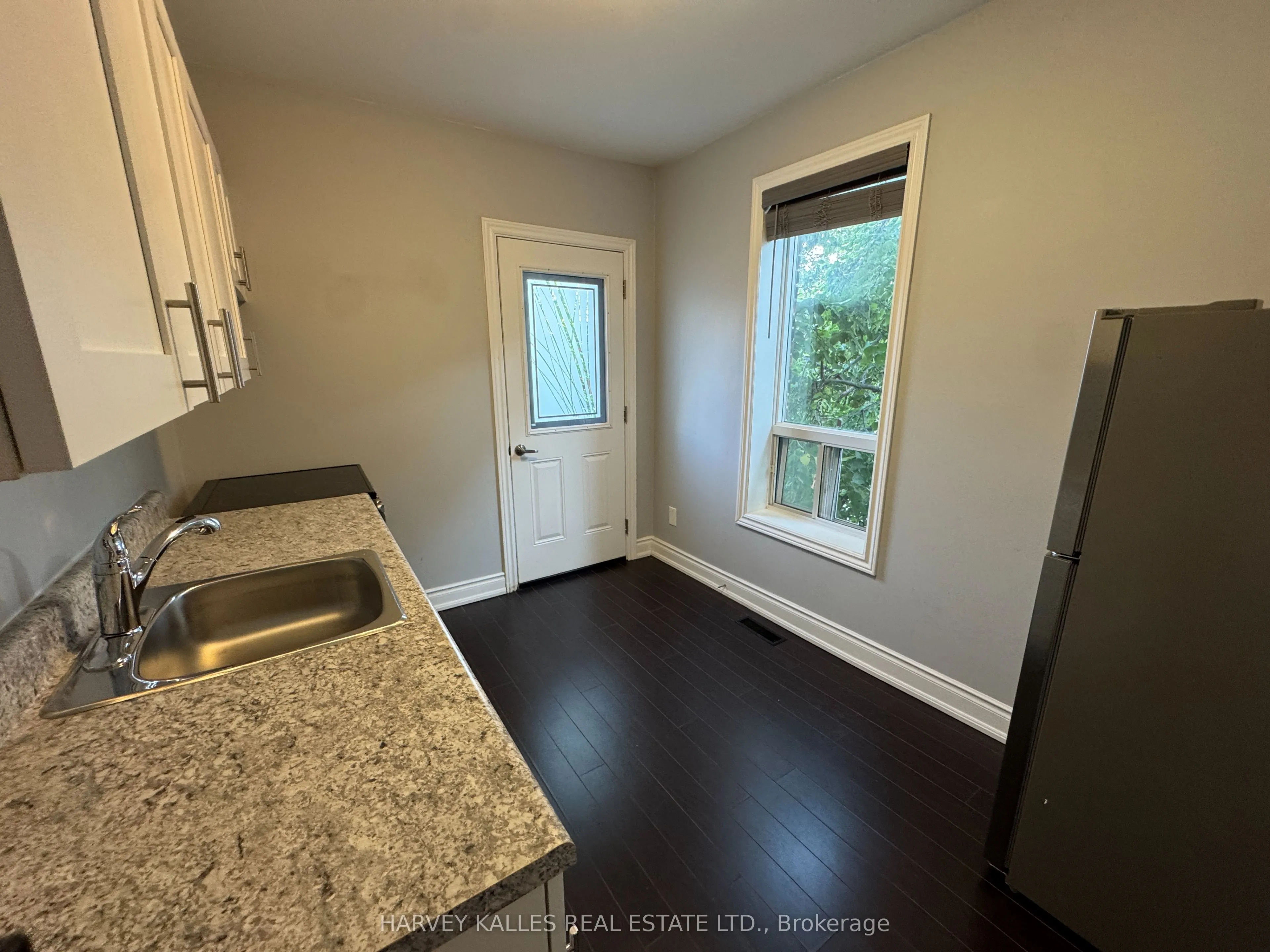 1311 Dupont Street, #1