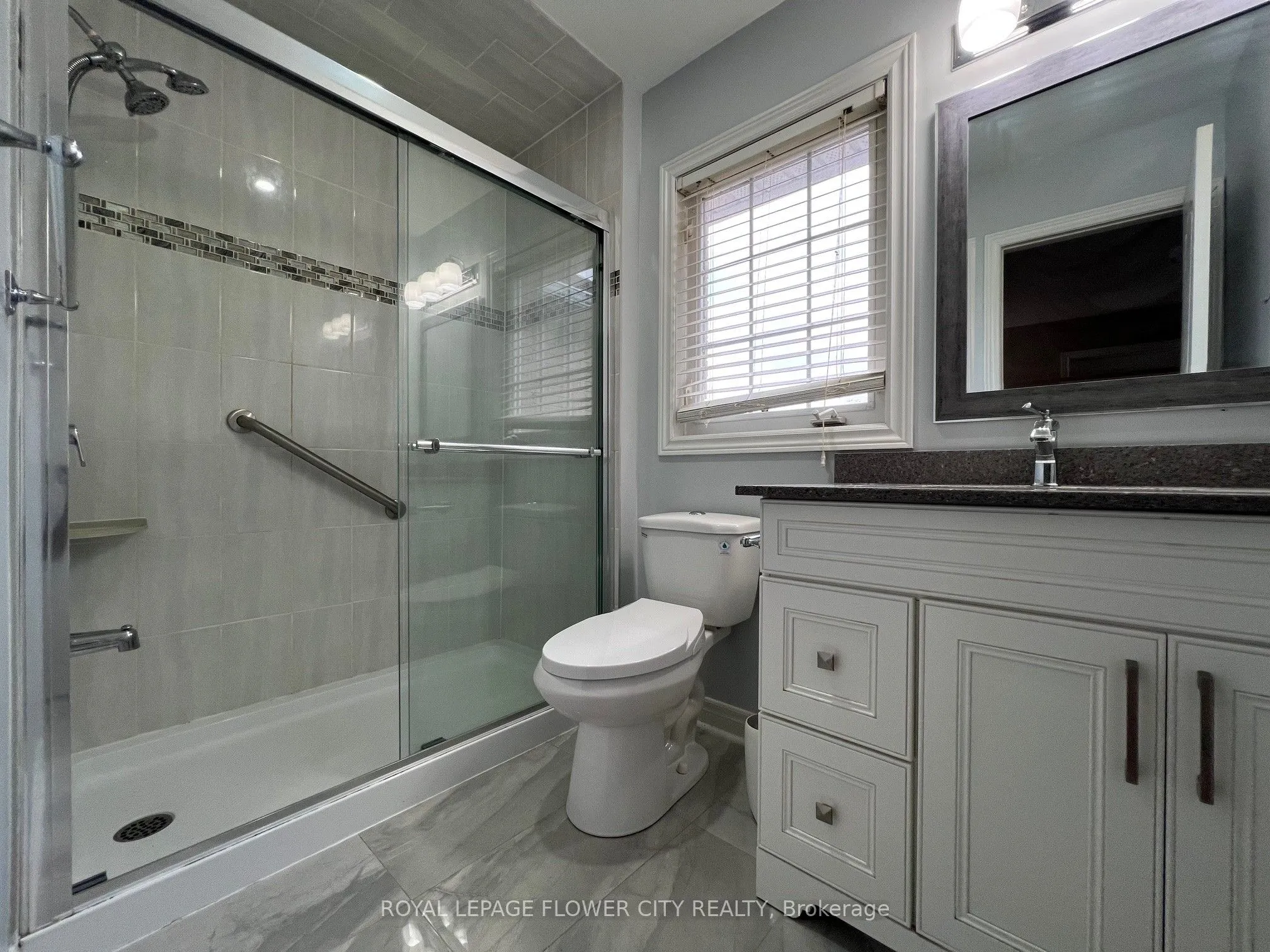 7279 Village Walk