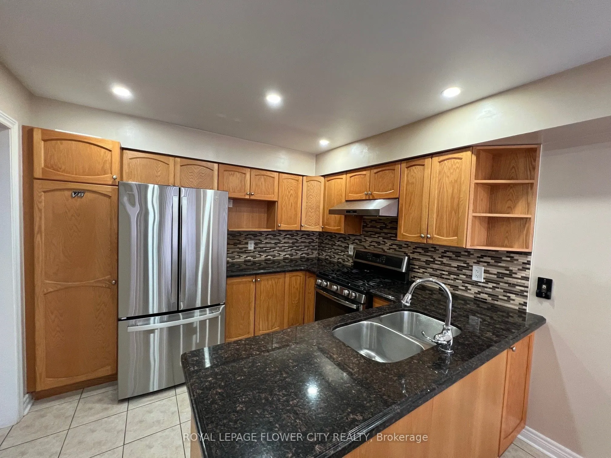 7279 Village Walk