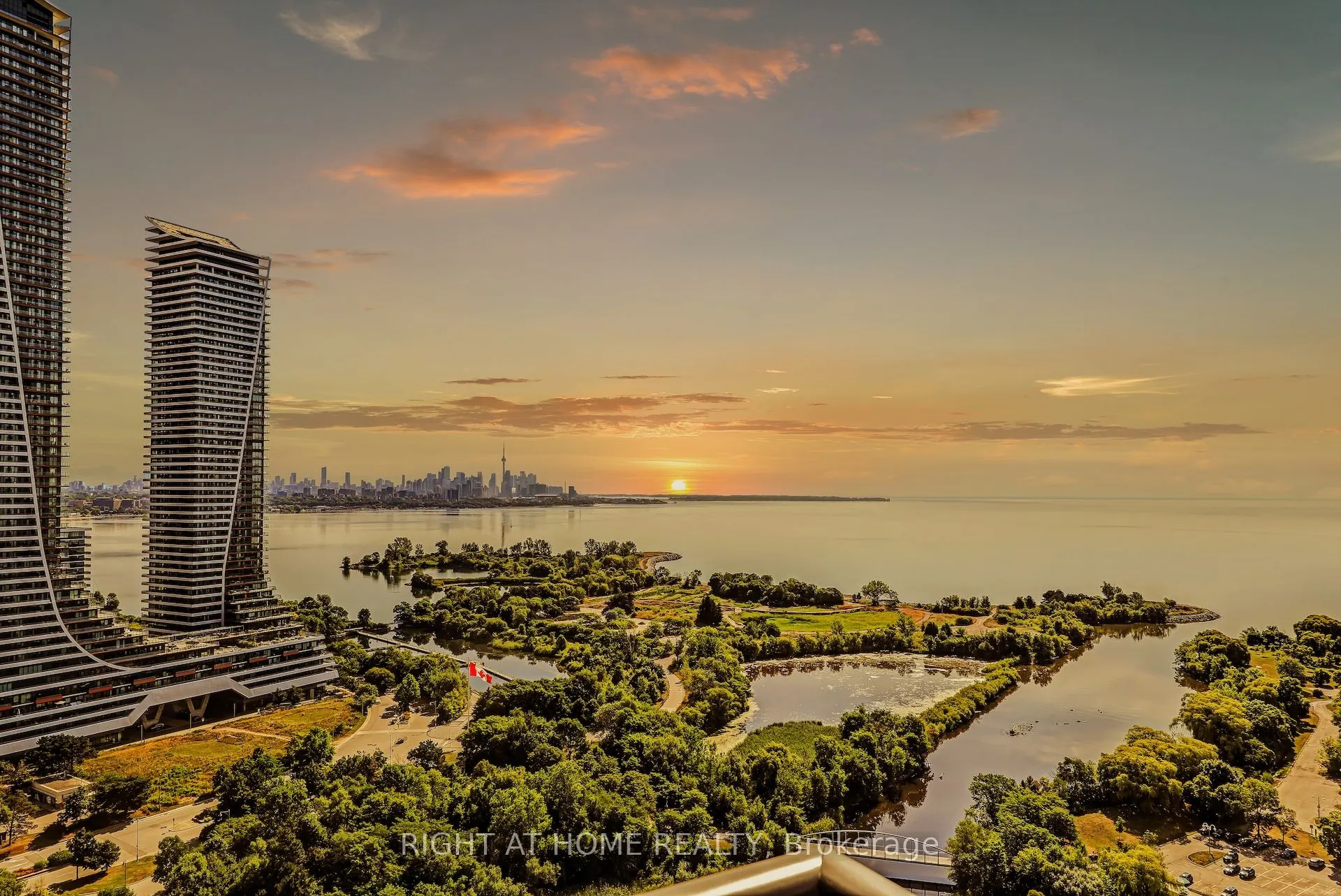 2230 Lakeshore Boulevard W, #2701
