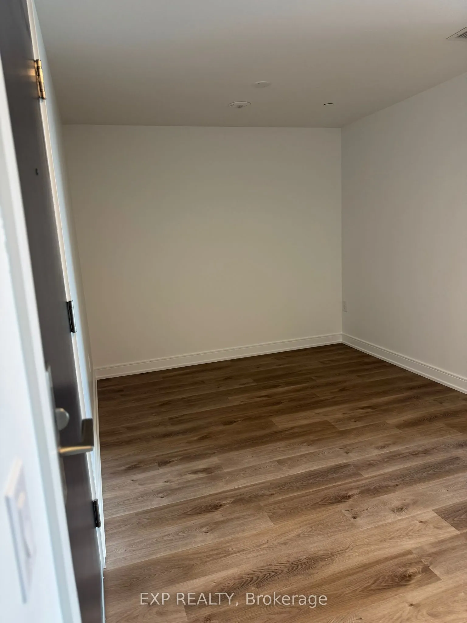 3009 Novar Road, #408