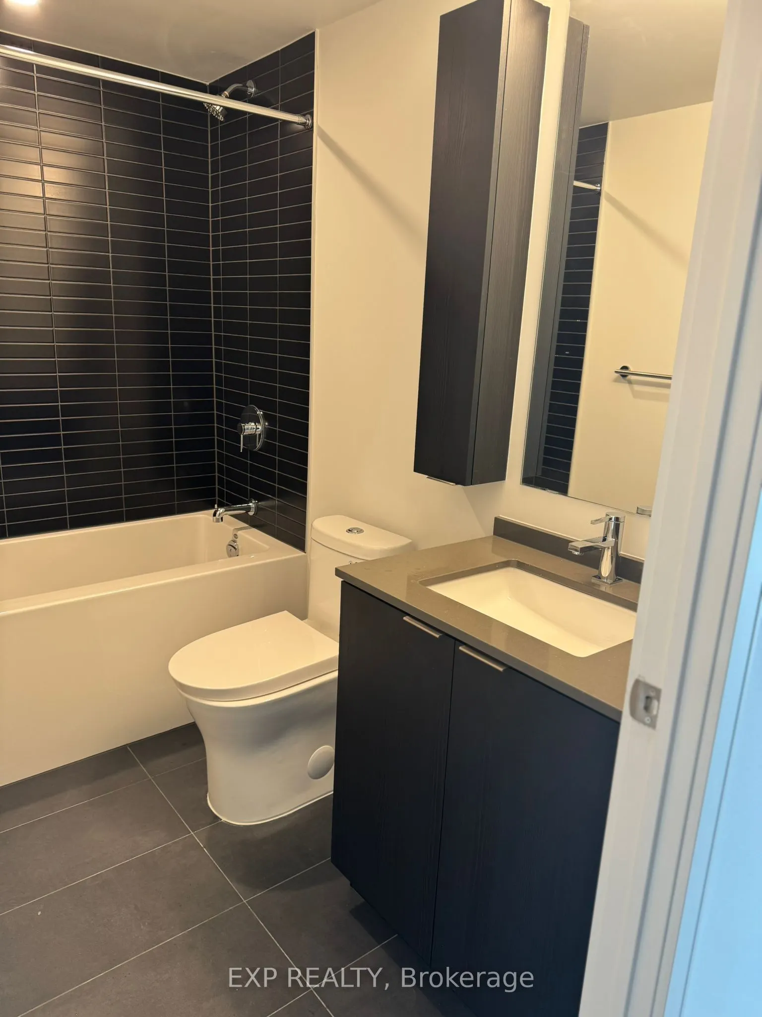 3009 Novar Road, #408