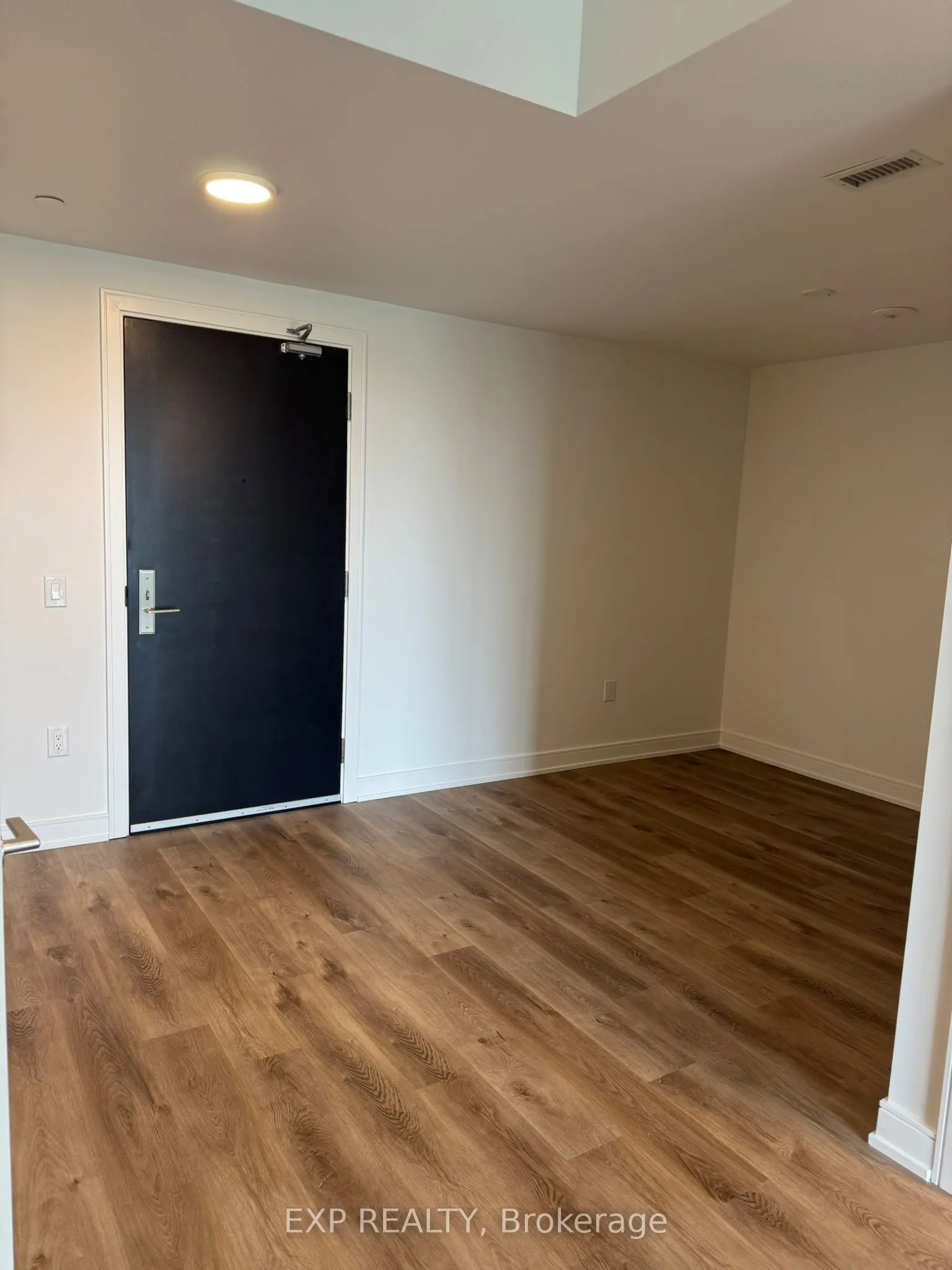 3009 Novar Road, #408