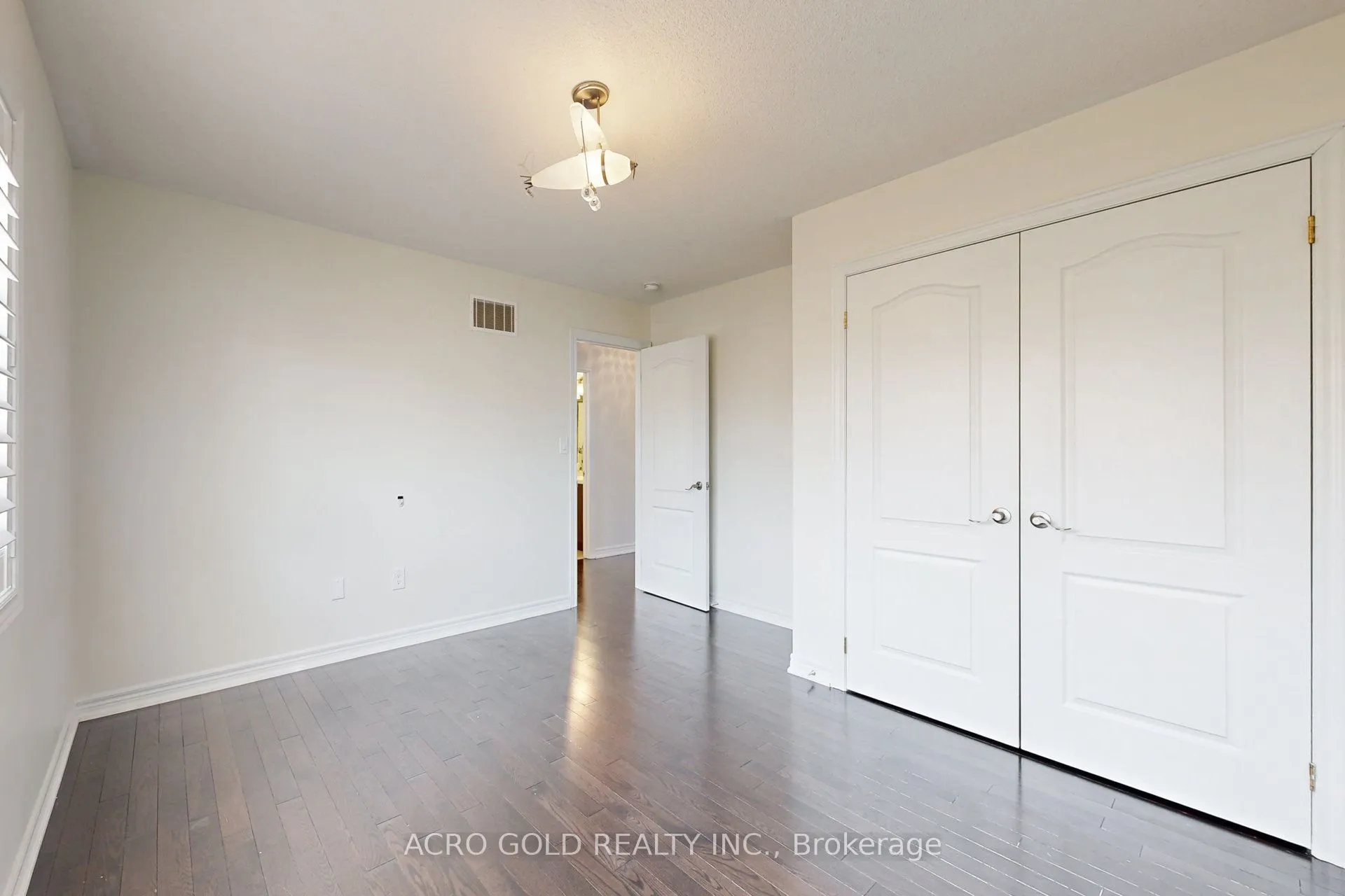4681 Ray Lane