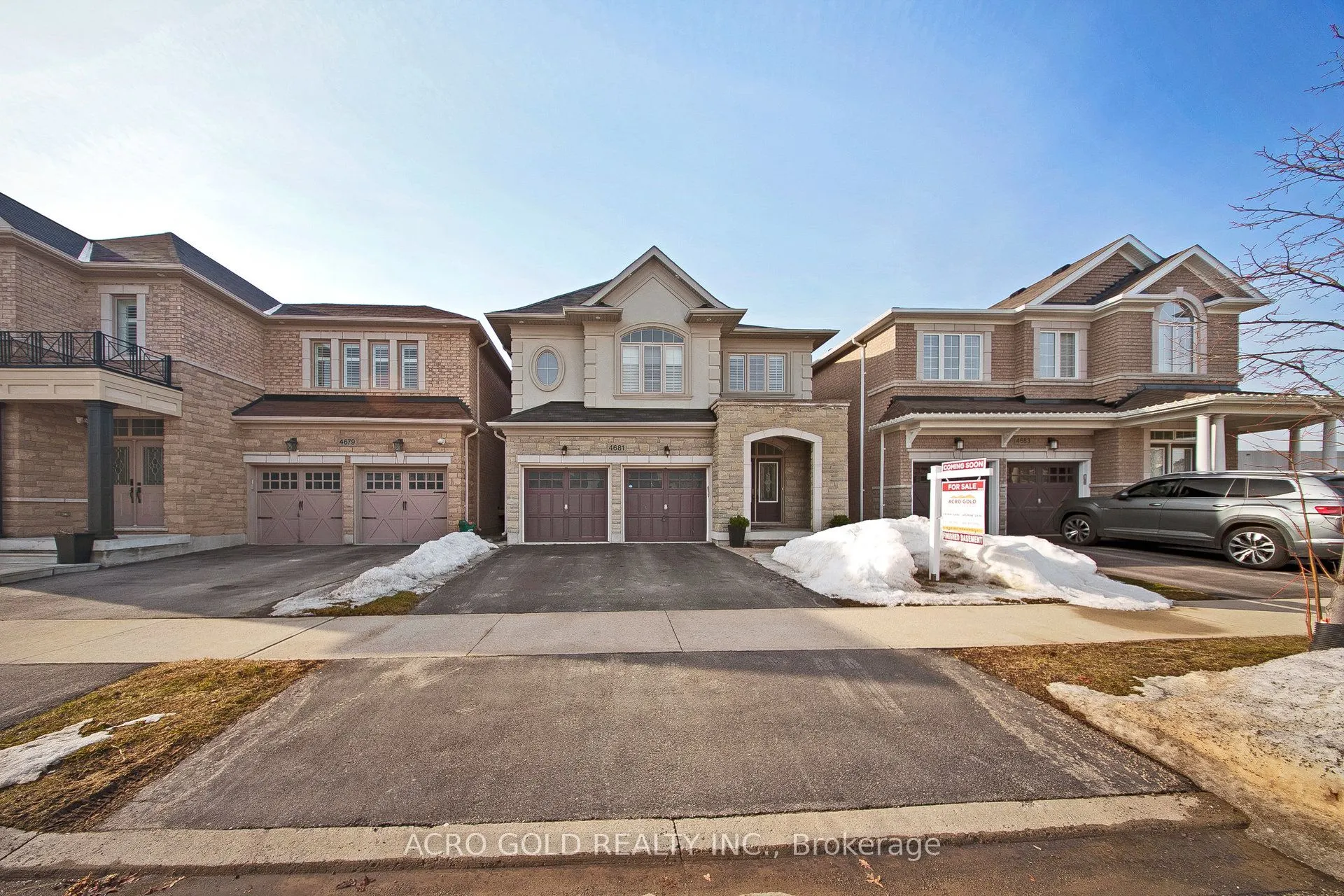 4681 Ray Lane