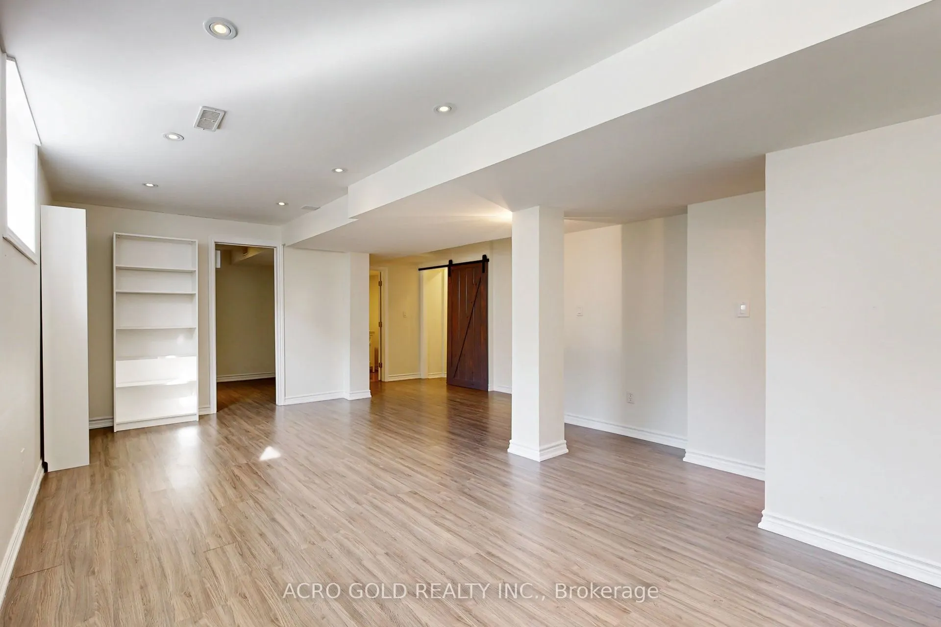 4681 Ray Lane