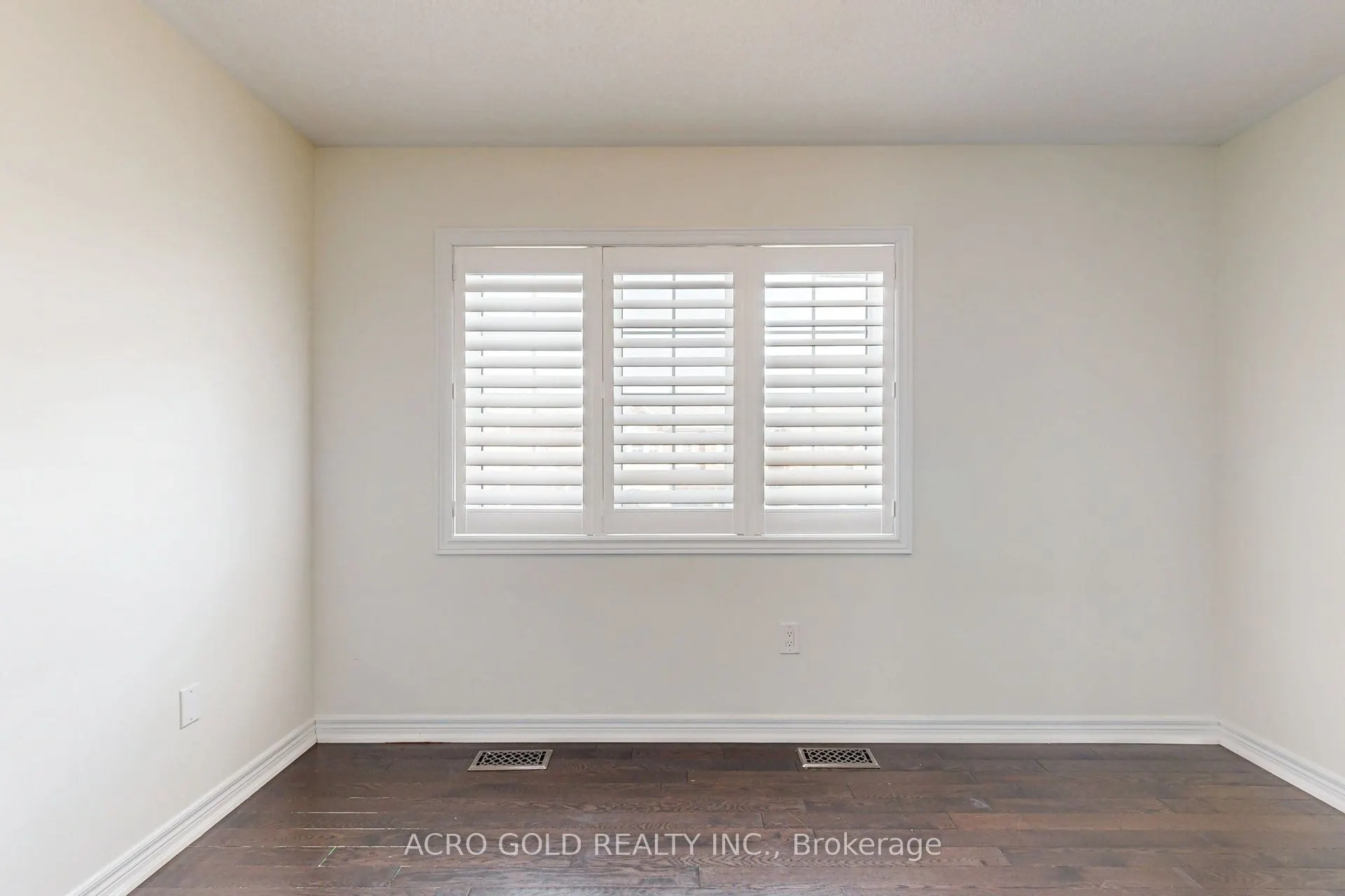 4681 Ray Lane
