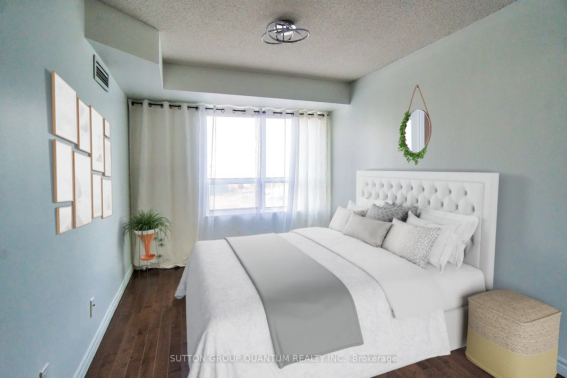 25 Kingsbridge Garden Circle, #716