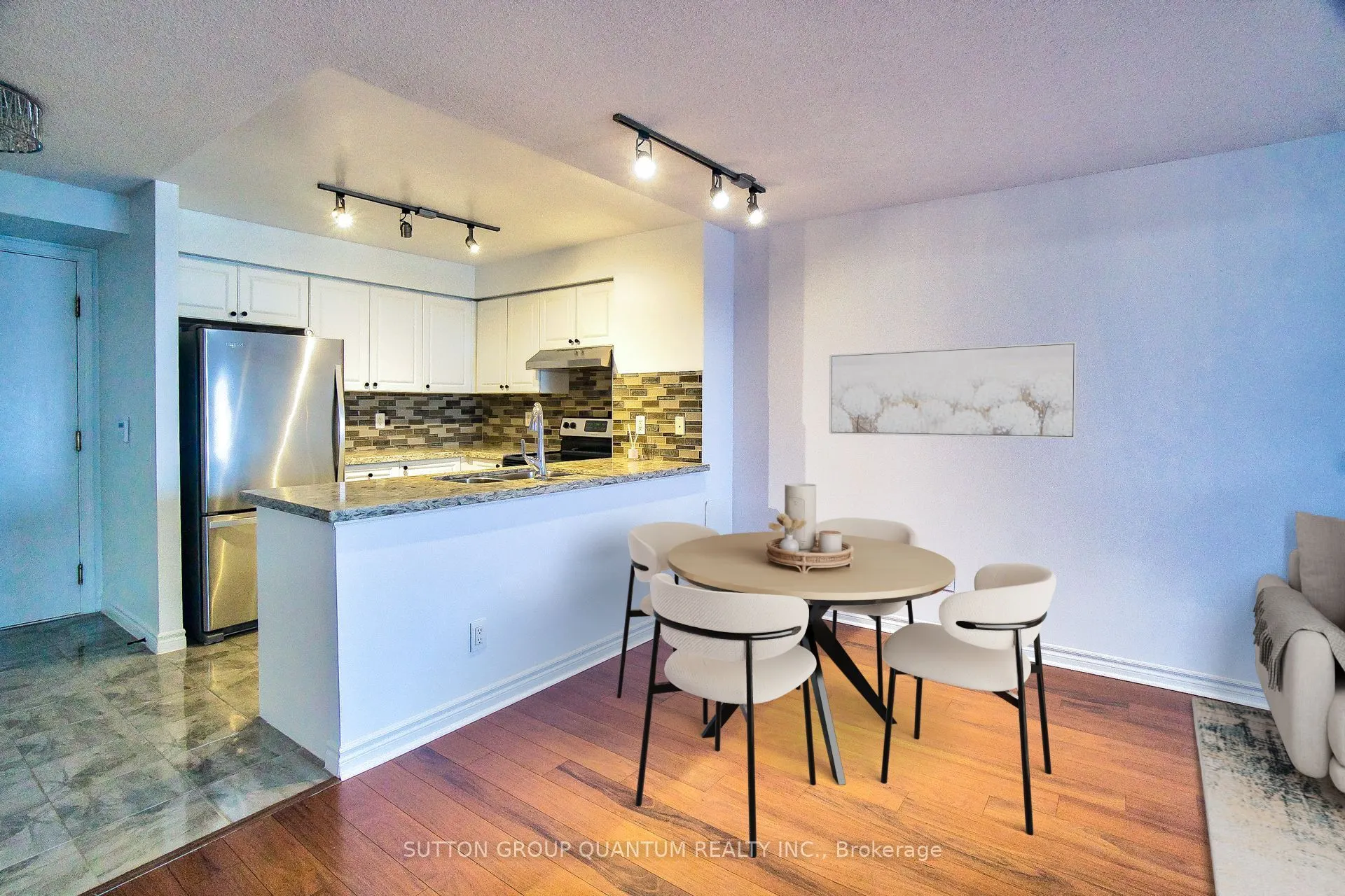 25 Kingsbridge Garden Circle, #716