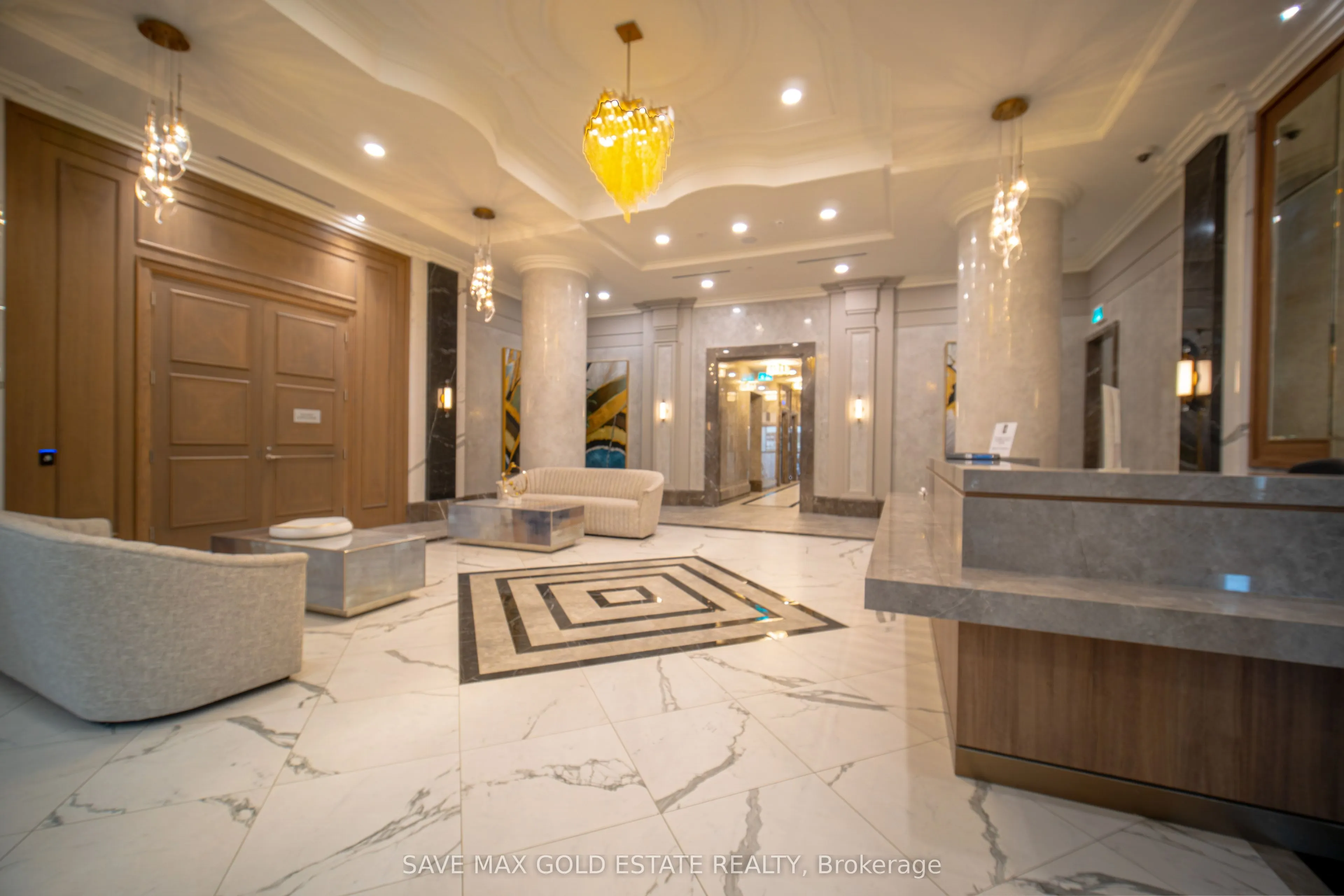 30 Elm Drive W, #809