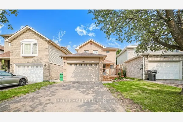 38 Roehampton Crescent