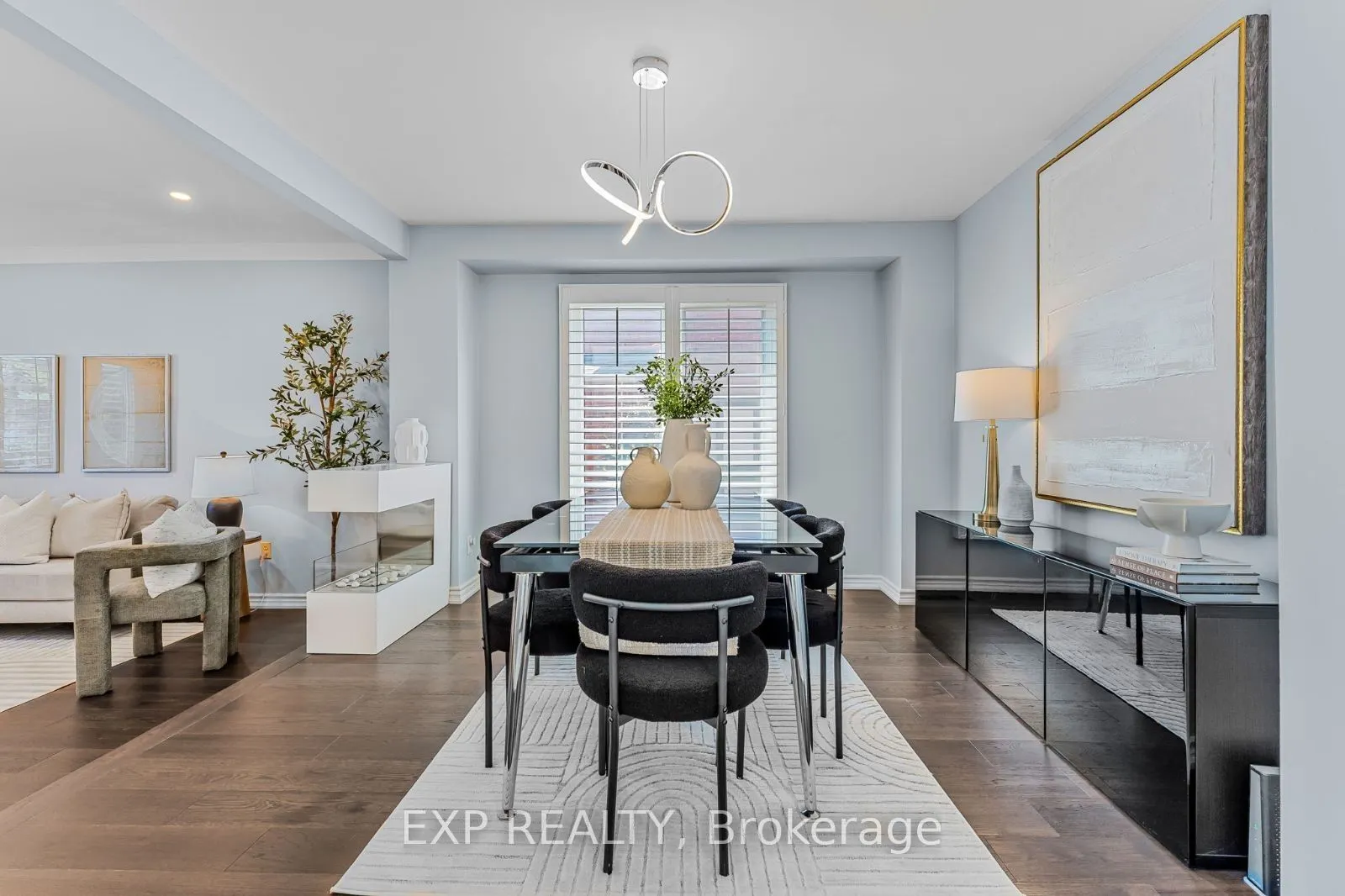 2816 Rosewood Lane