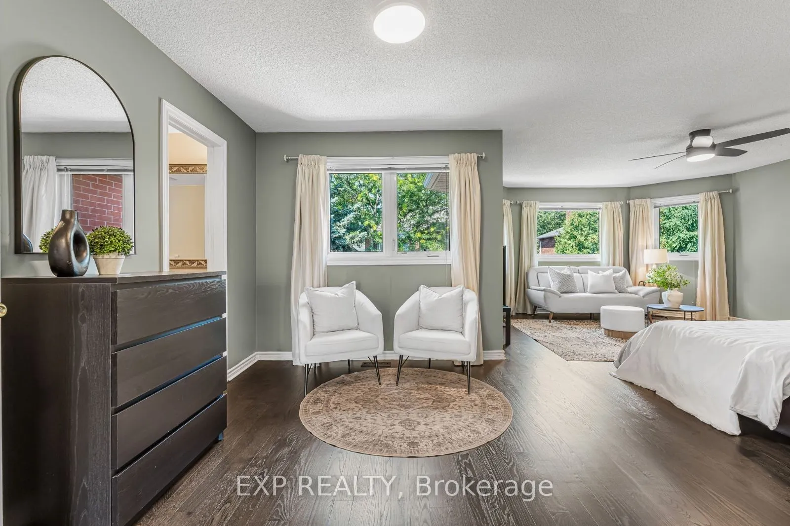 2816 Rosewood Lane