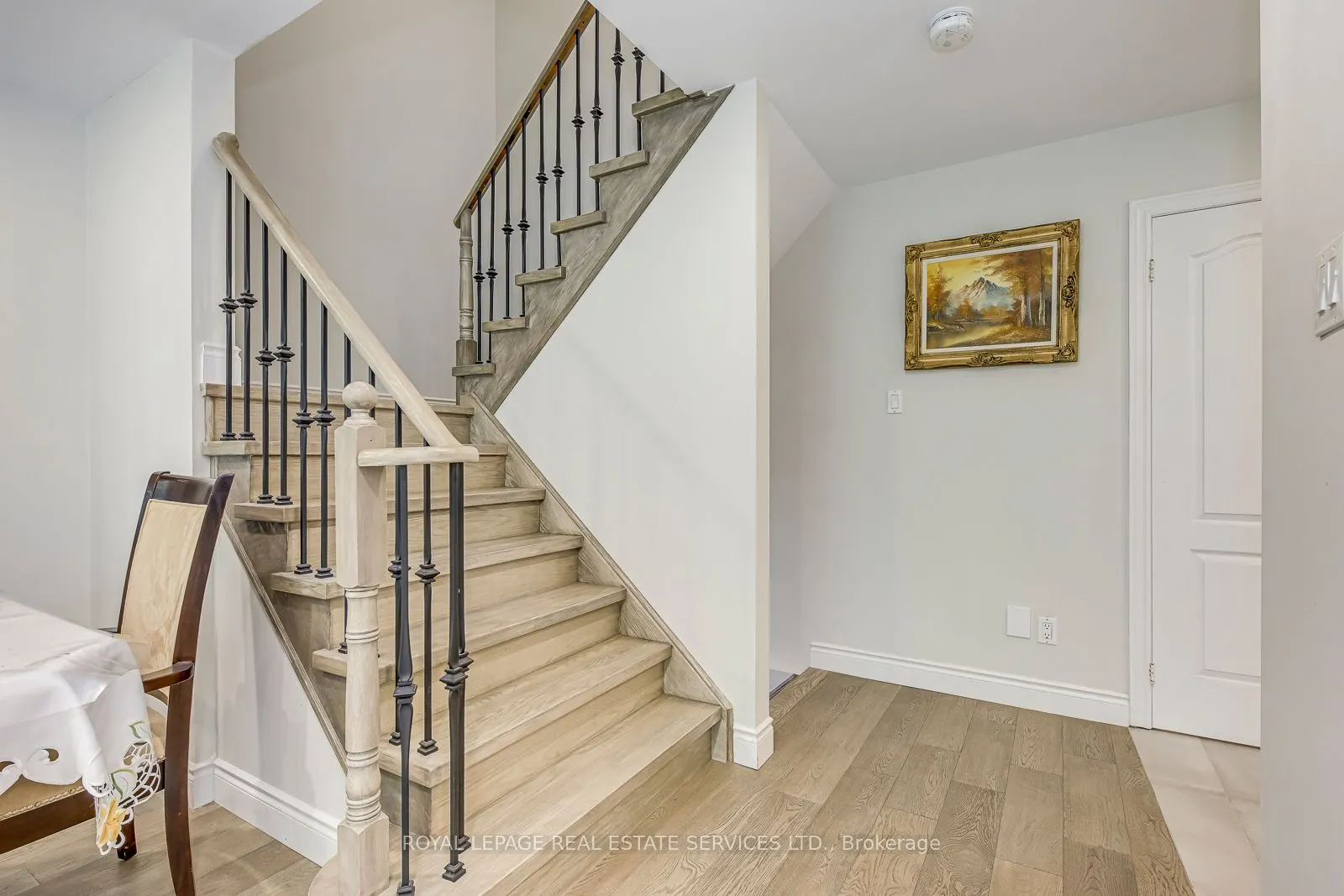 1905 Broad Hollow Gate, #49