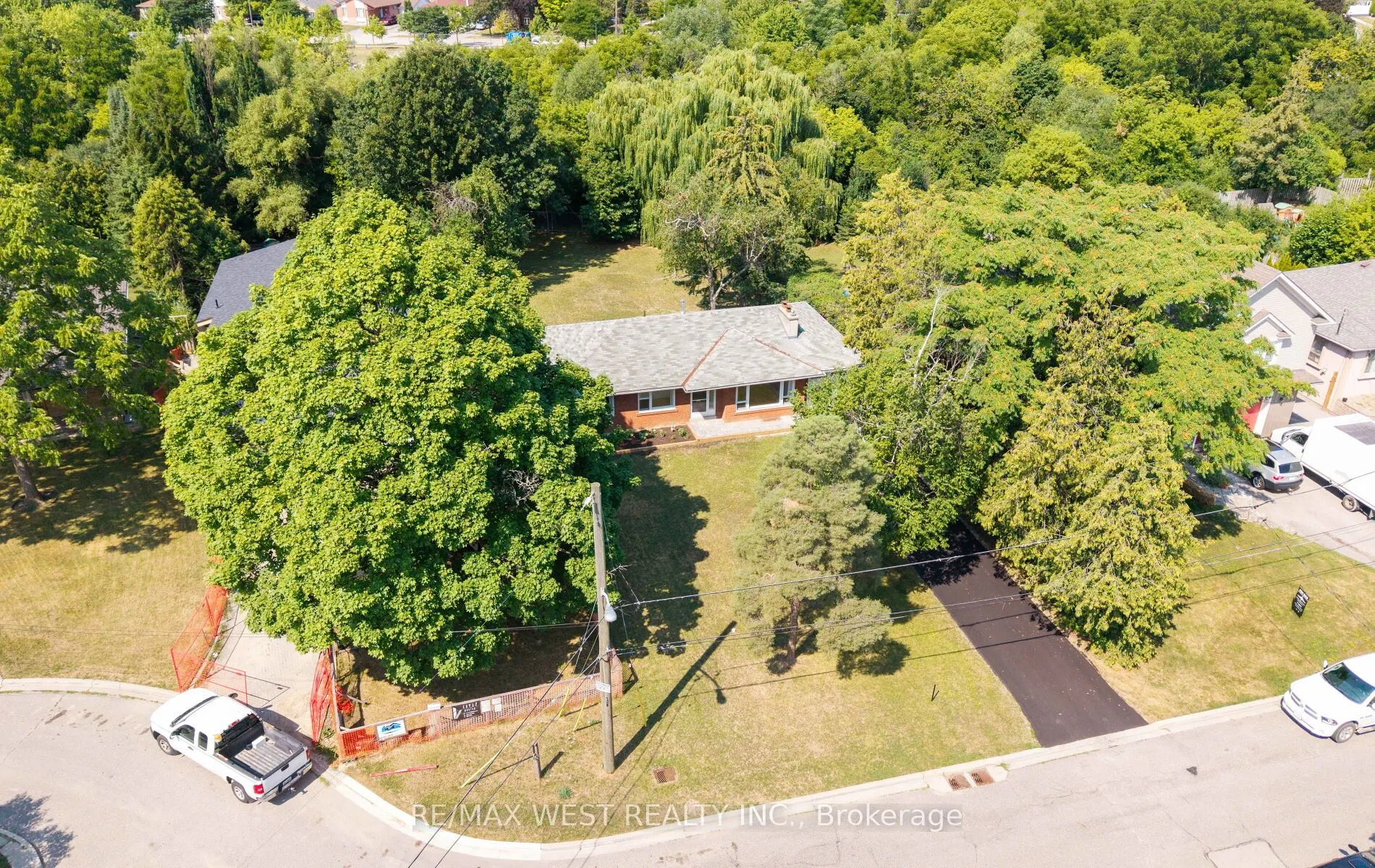 23 Waltham Drive