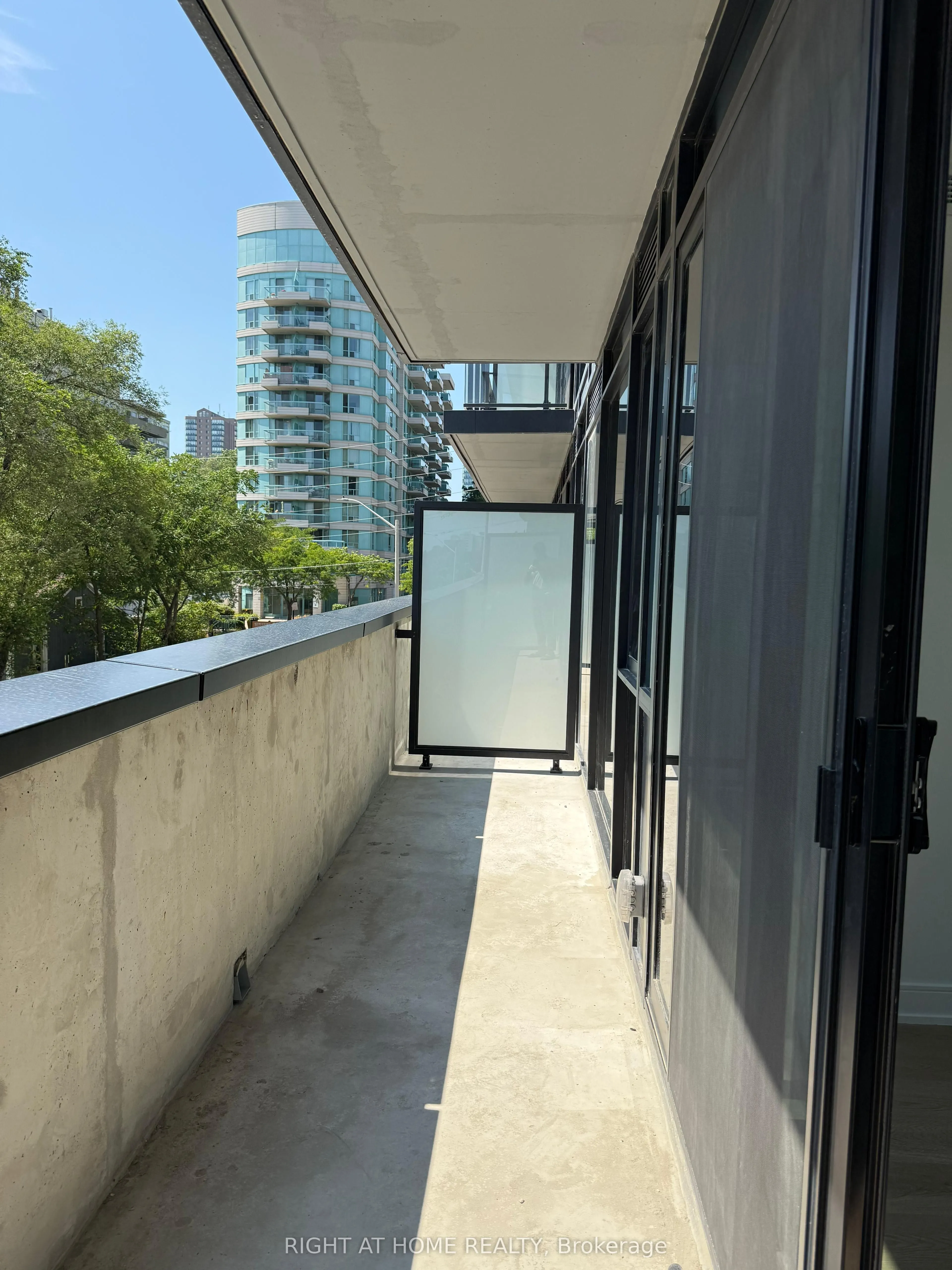 3009 Novar Road, #215