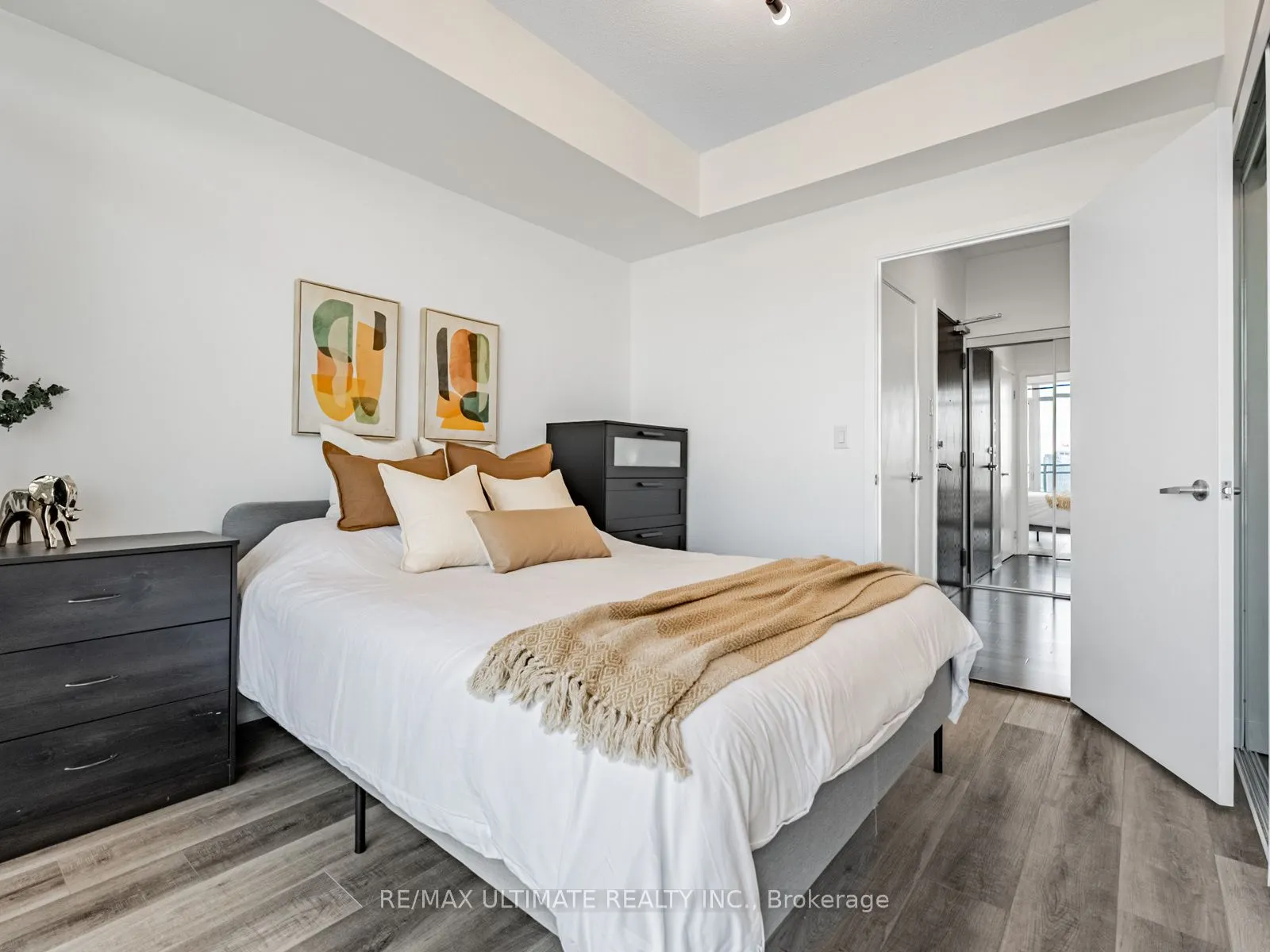 360 Square One Drive, #1211
