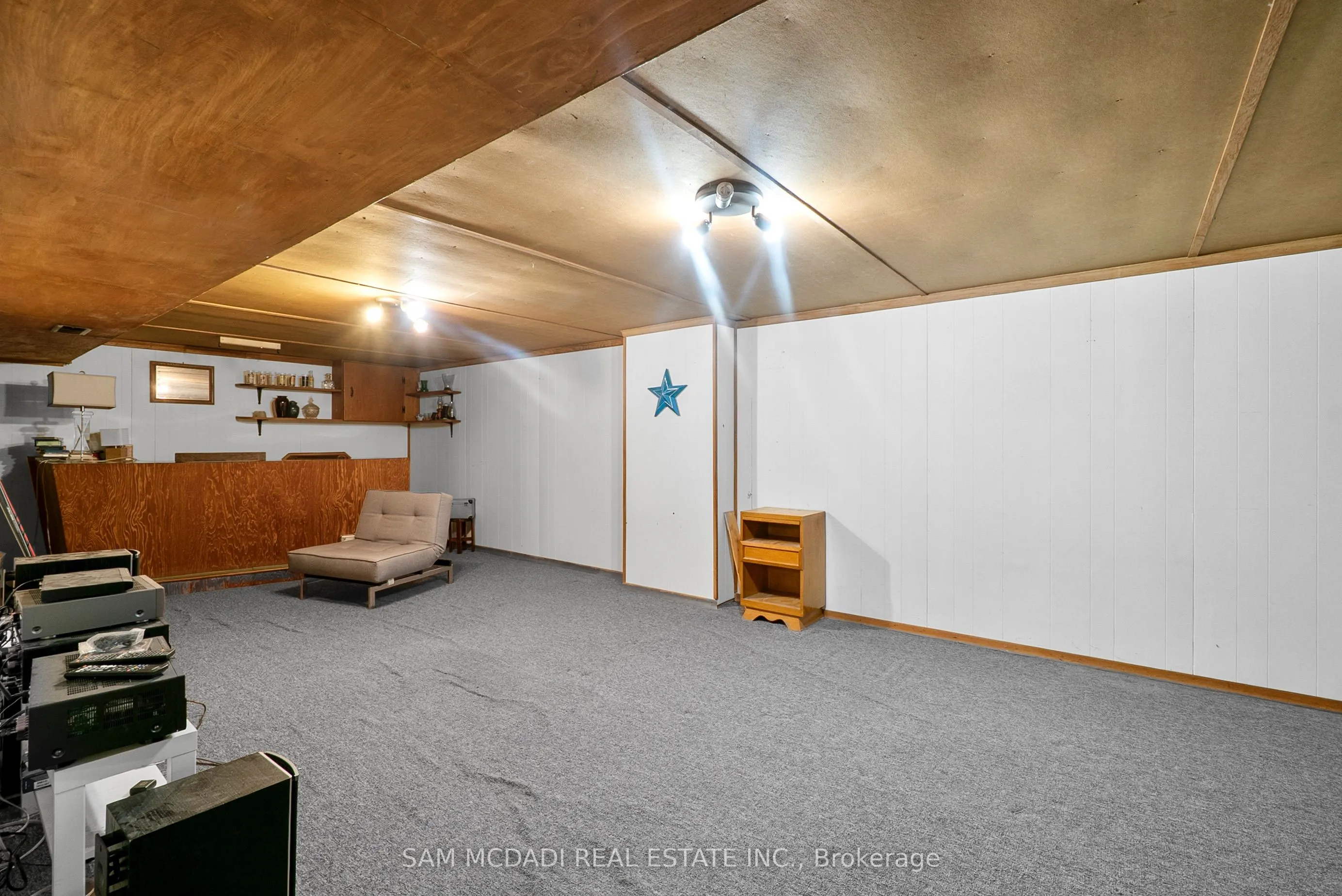 1491 Woodeden Drive