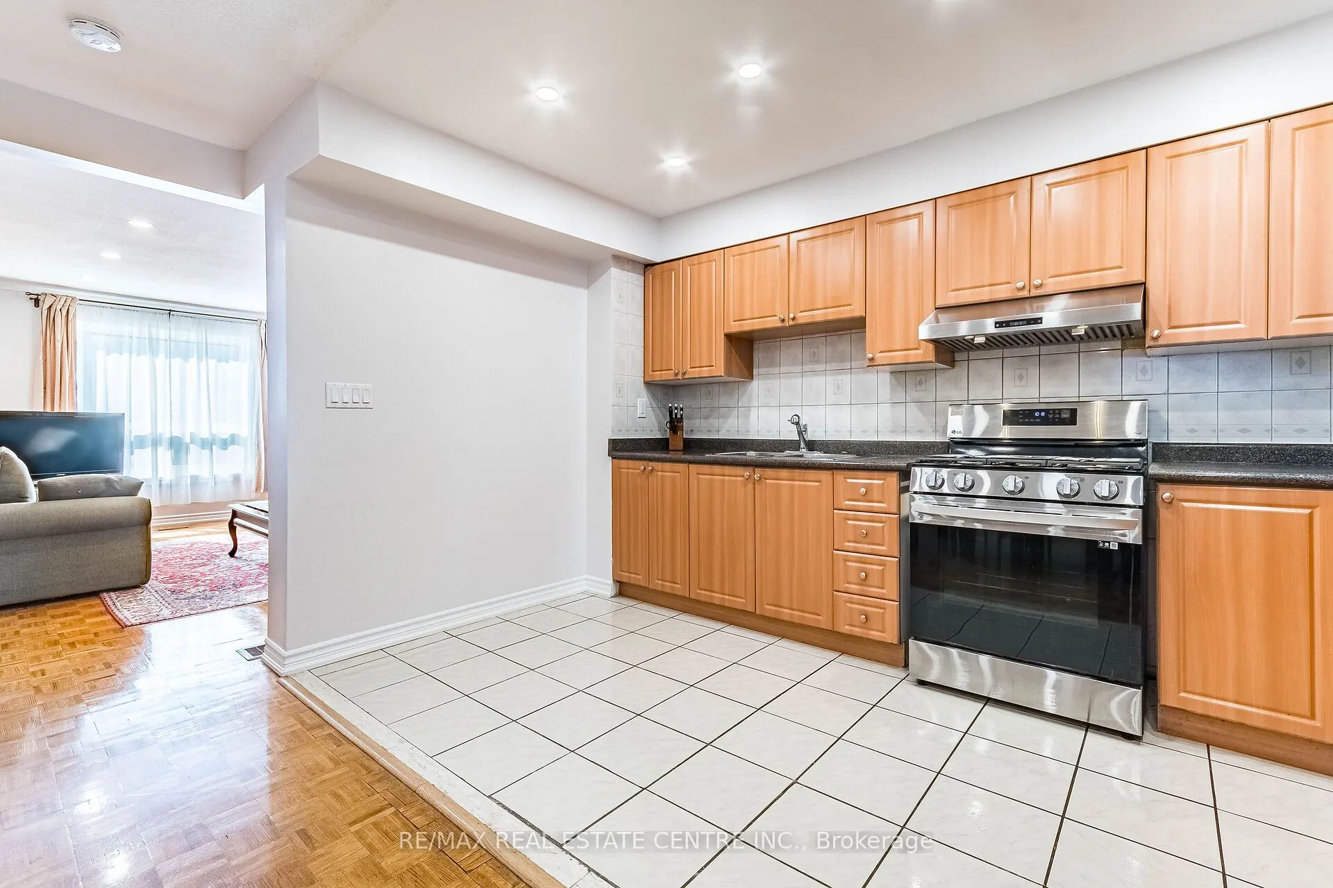 1221 Dundix Road, #72