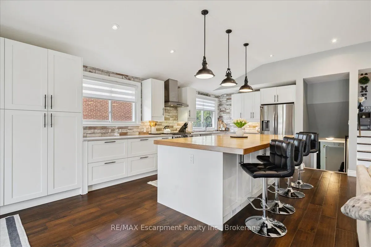 755 Parker Crescent