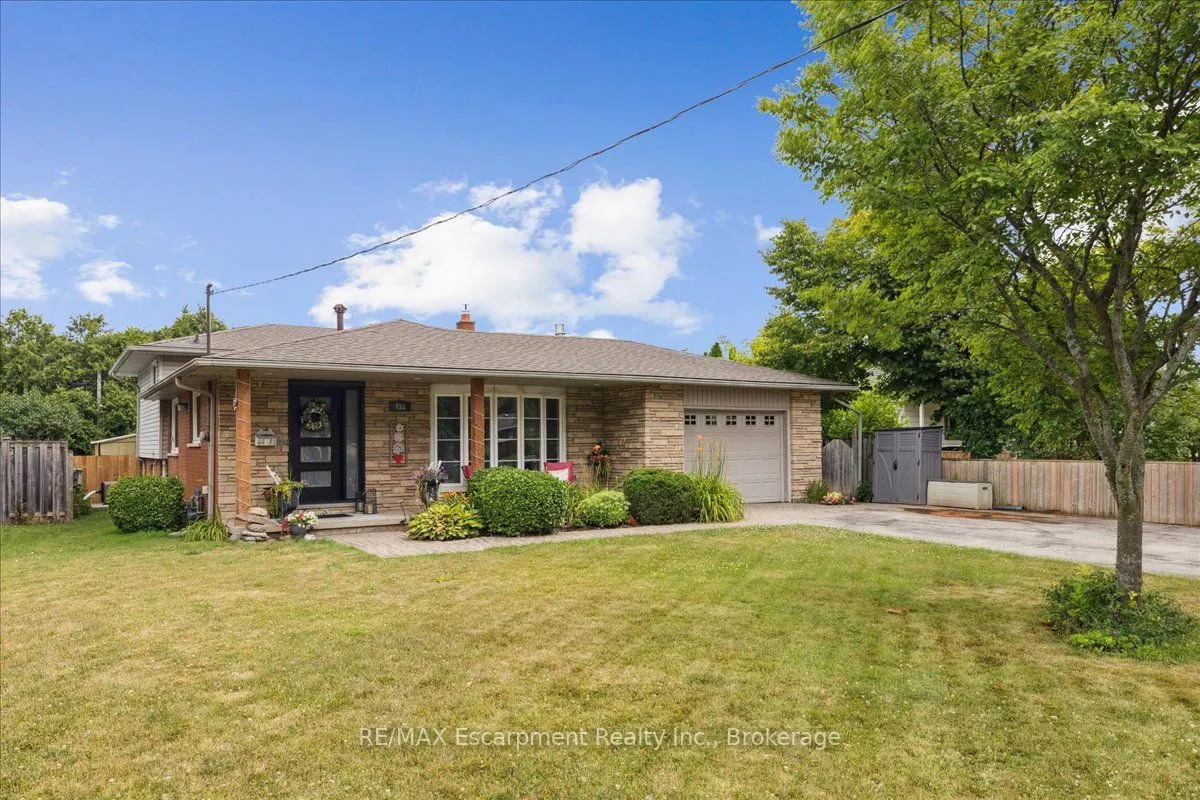 755 Parker Crescent